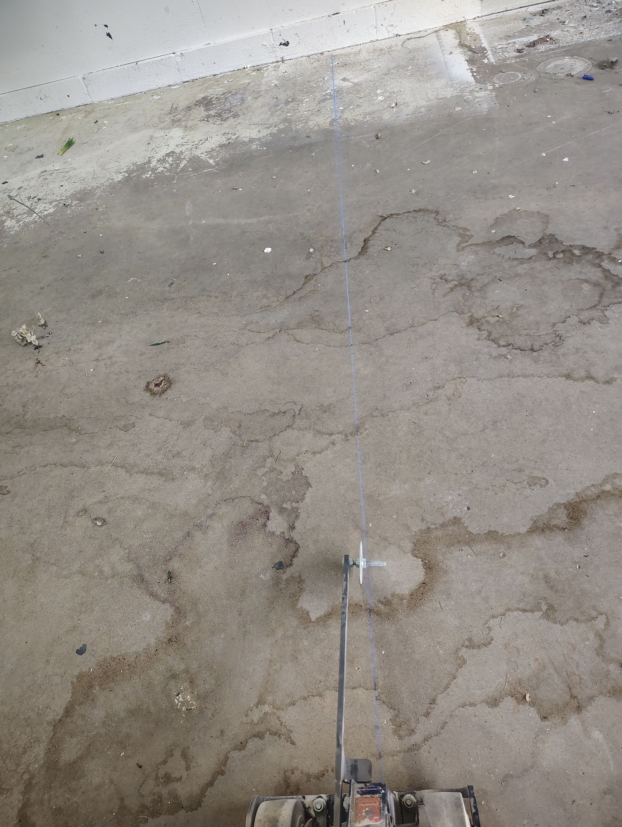Yankton Garage Concrete Coating With Feather Gray Decorative Chips by Select Painting, Coatings & Garage Cabinets