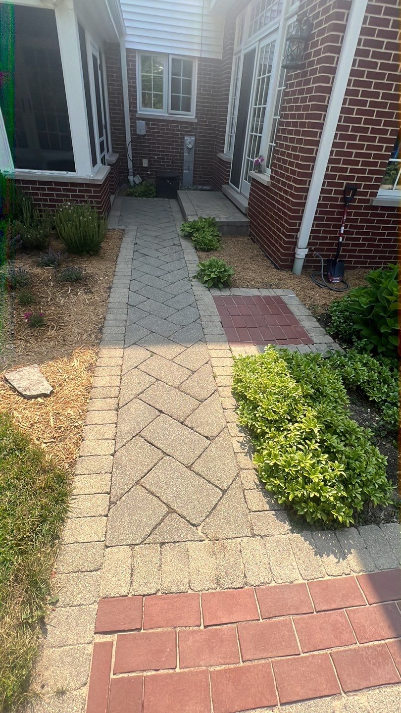 Brick paver clean, sand and seal.  using Surebond SB-1300 by Northern Power Washing LLC.
