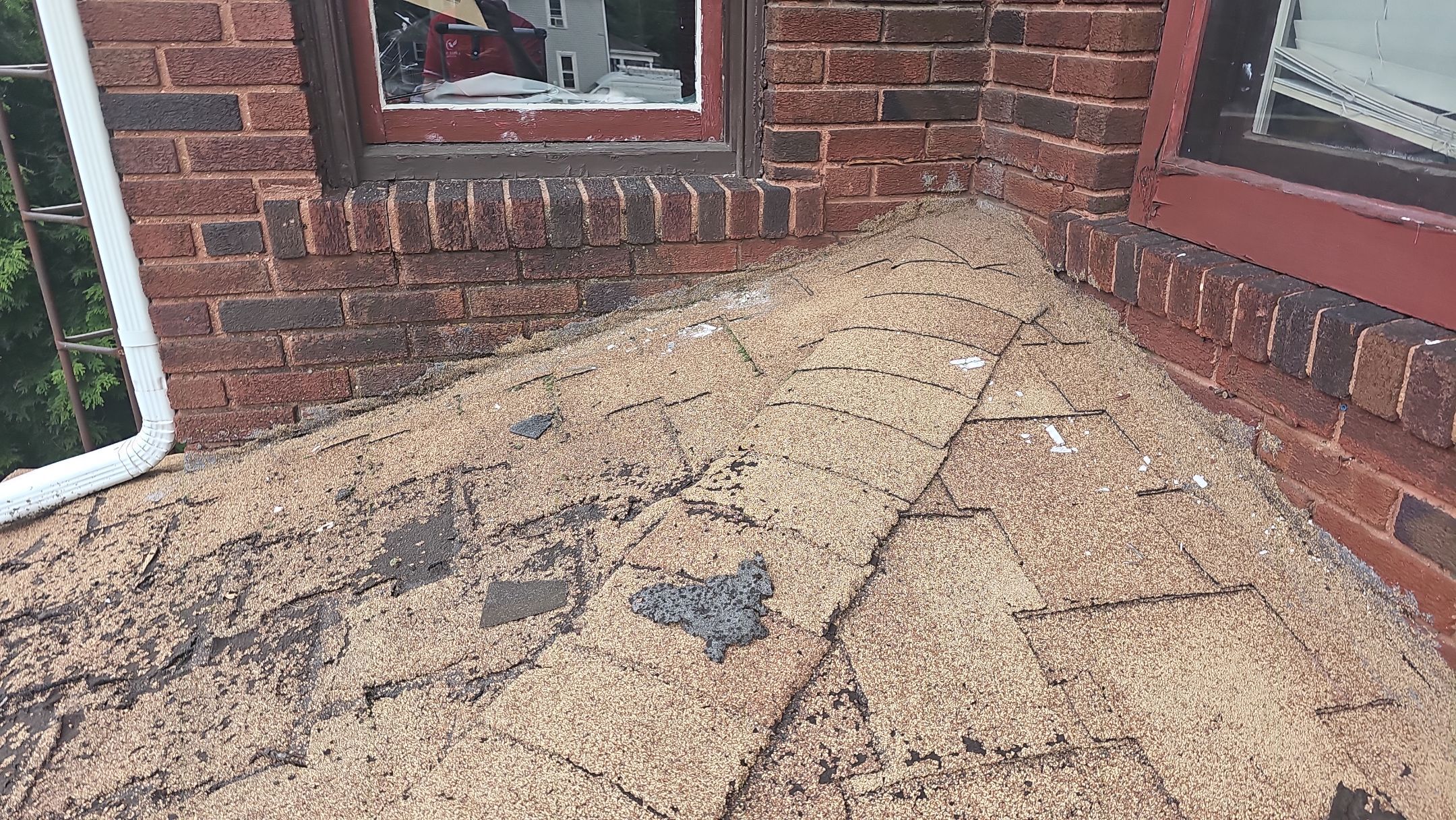 ATLAS PINNACLE COLOR: MORNING HARVEST DRIP EDGE: MUSKET BROWN by Eagle Eye Roofing