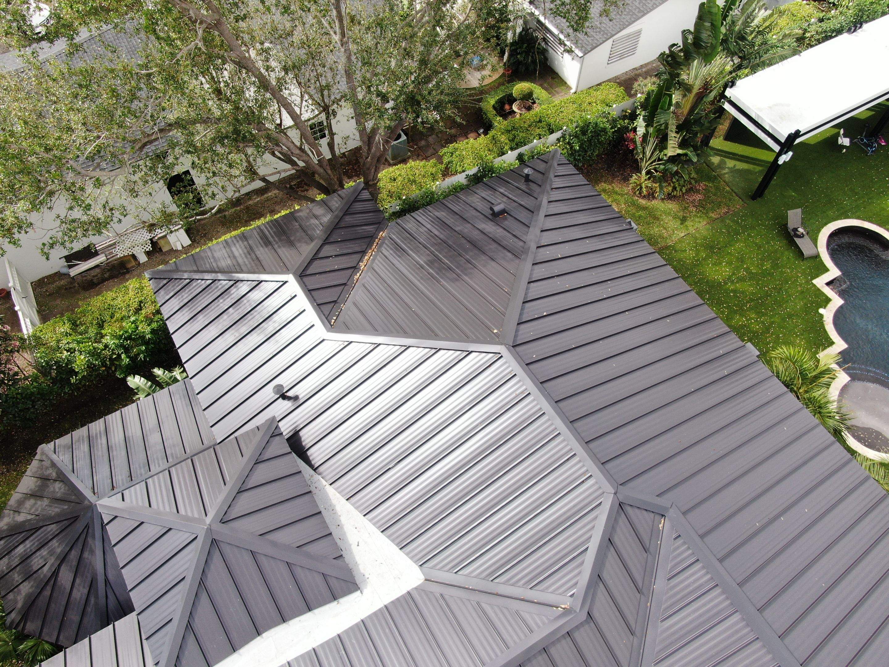 Metal Roof - Galvalume - Matte Black by Istueta Roofing