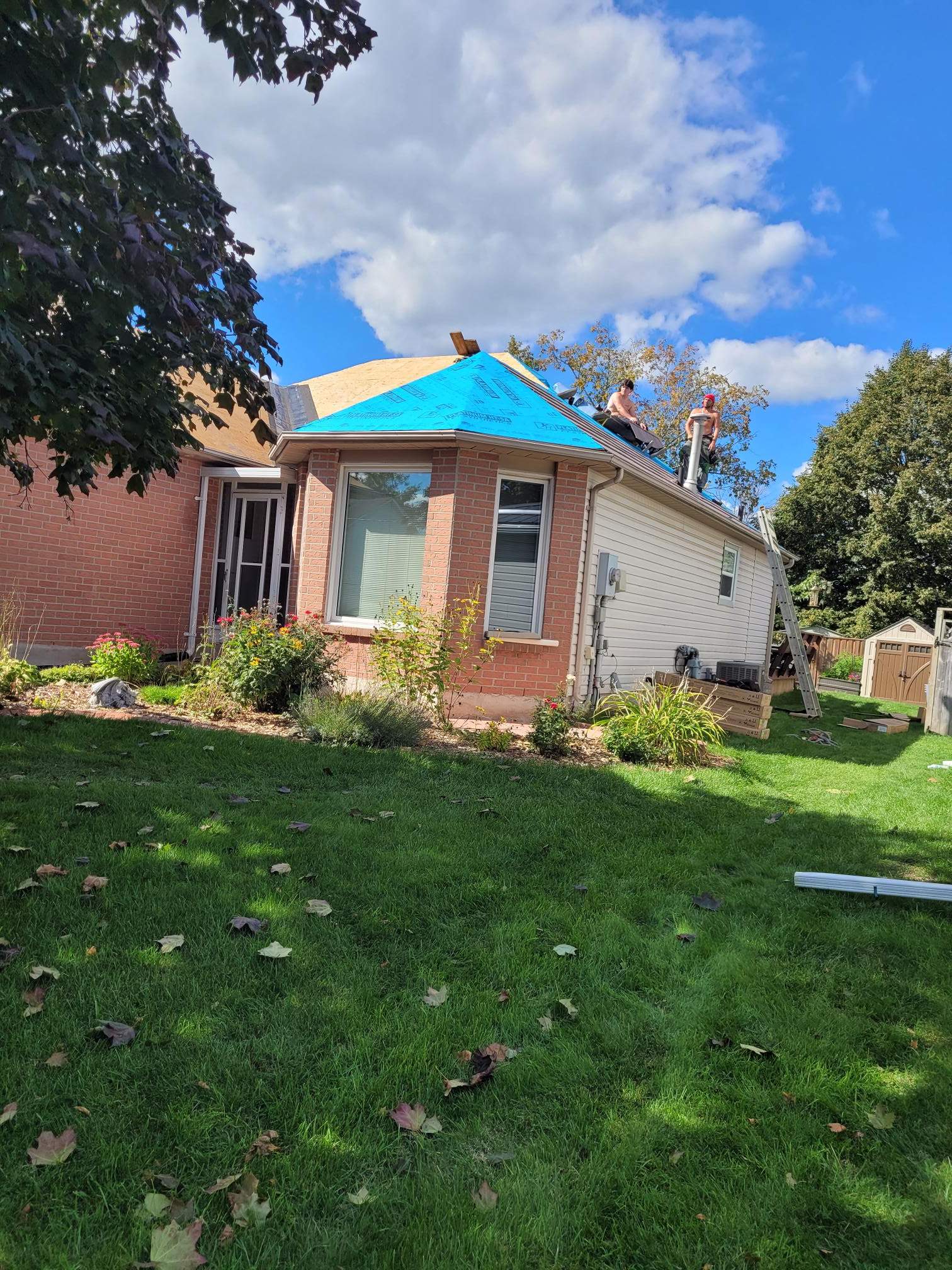 Residential Roofing Installation using Vic West True Nature Ridge Slate Silver Springs by Jay Carter Roofing & Sheet Metal