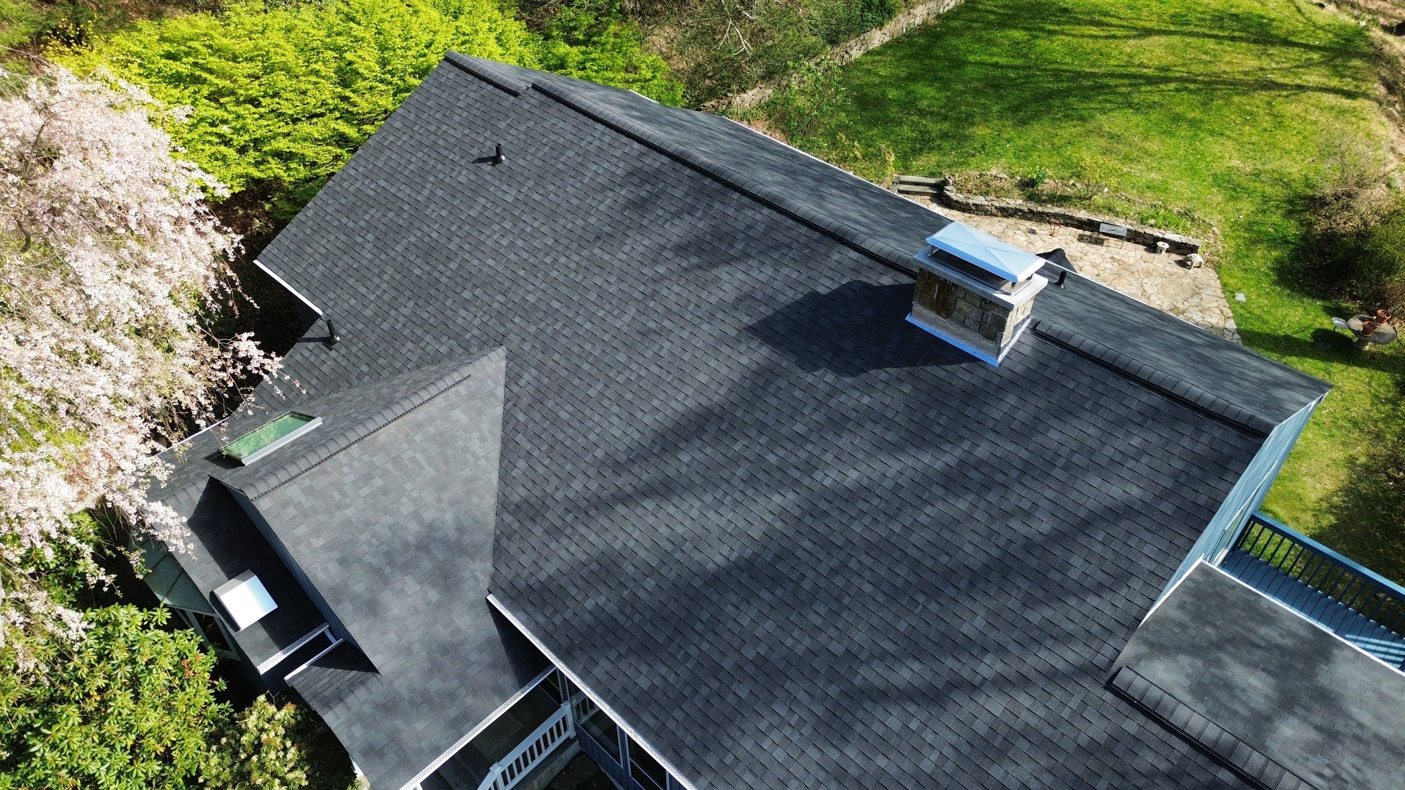 Owens Corning Duration: Onyx Black in Stamford, Connecticut by Golden Shield Roofing