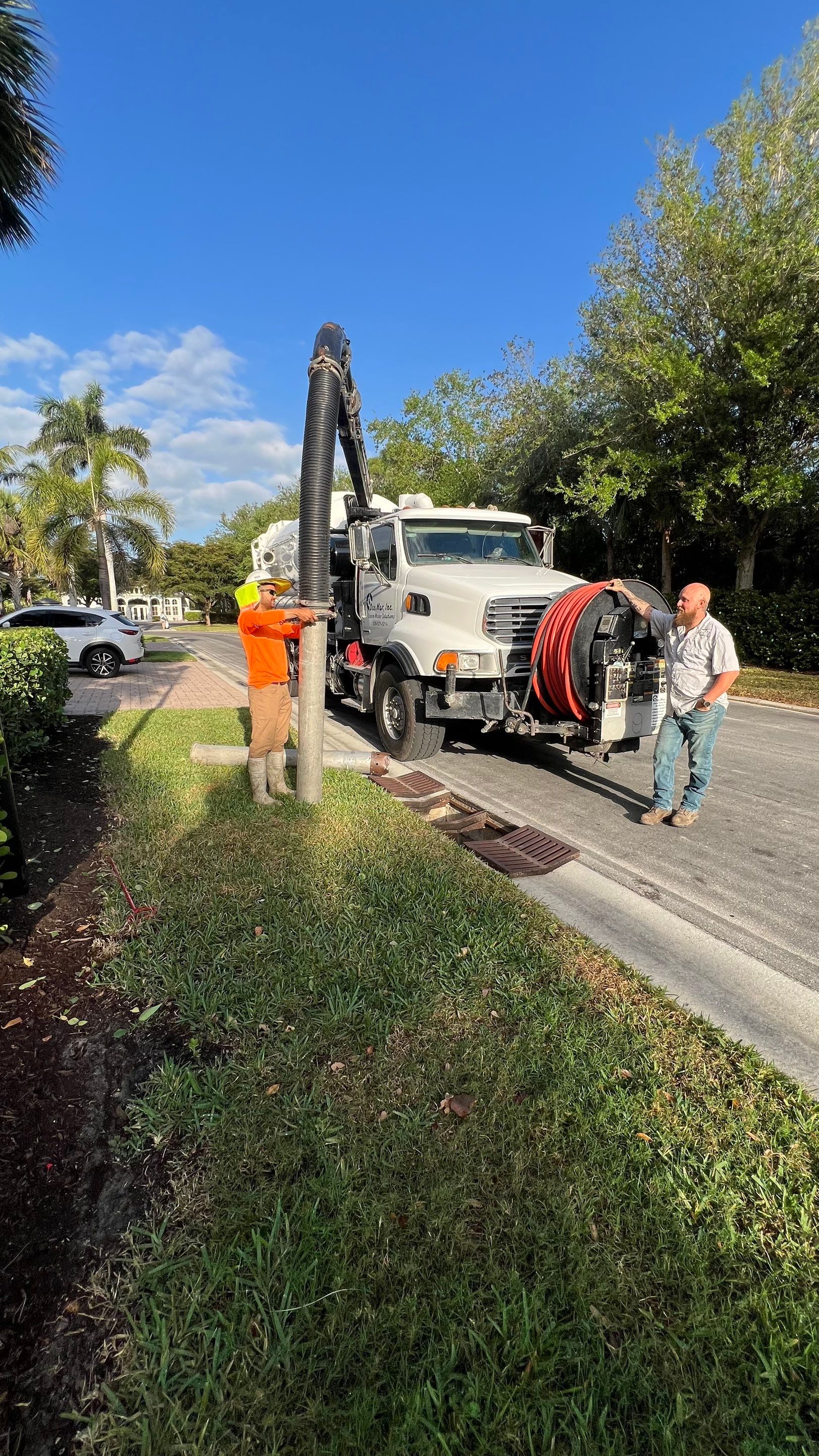 Estero Community Stormwater System Maintenance by APS Power & Water