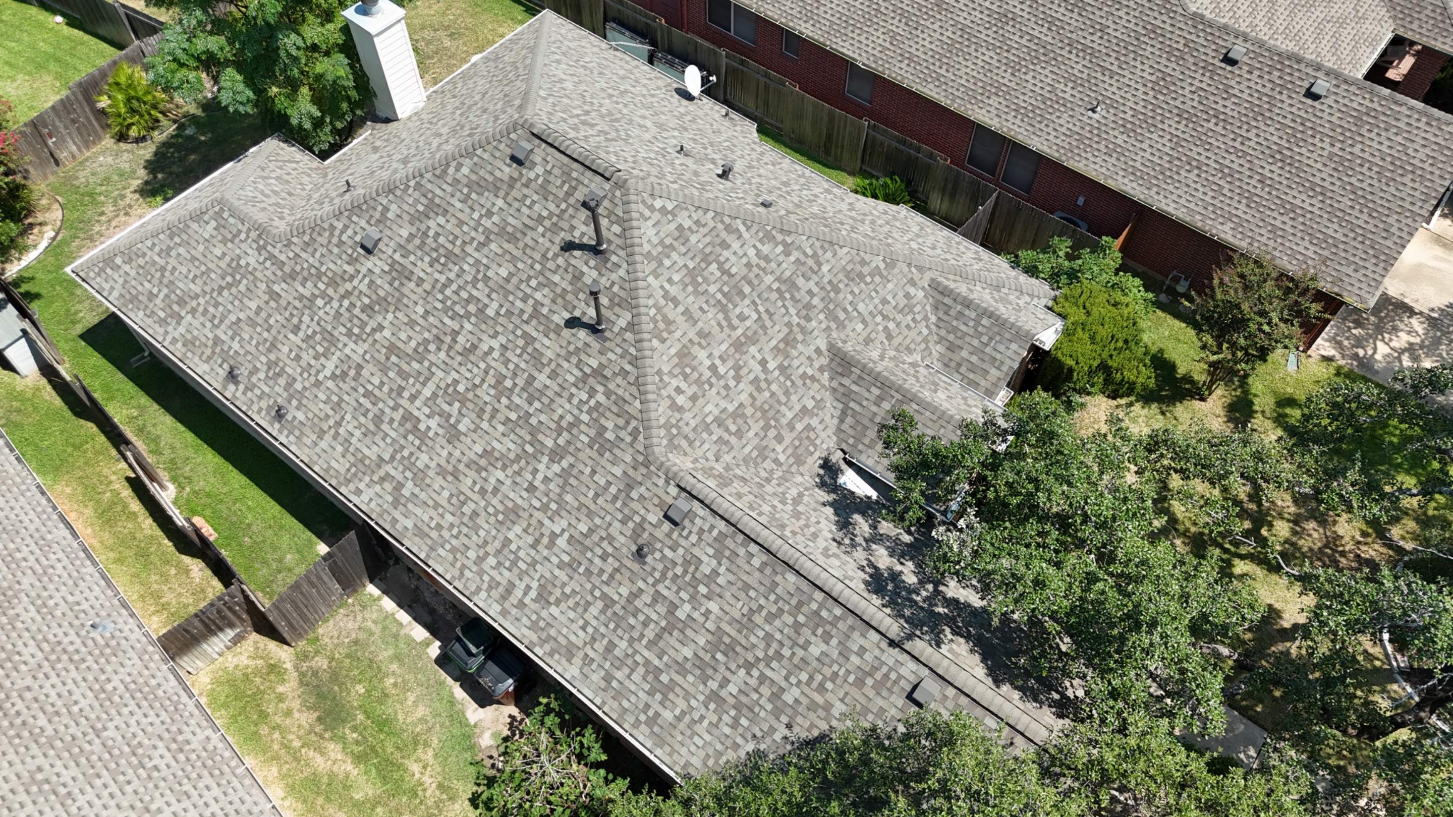 Driftwood - Owens Corning TruDefinition Duration by RoofsOnly.com