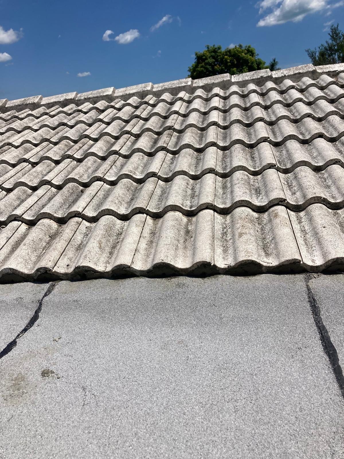 Project in Largo 33774 by Mitchell Roofing Company LLC 