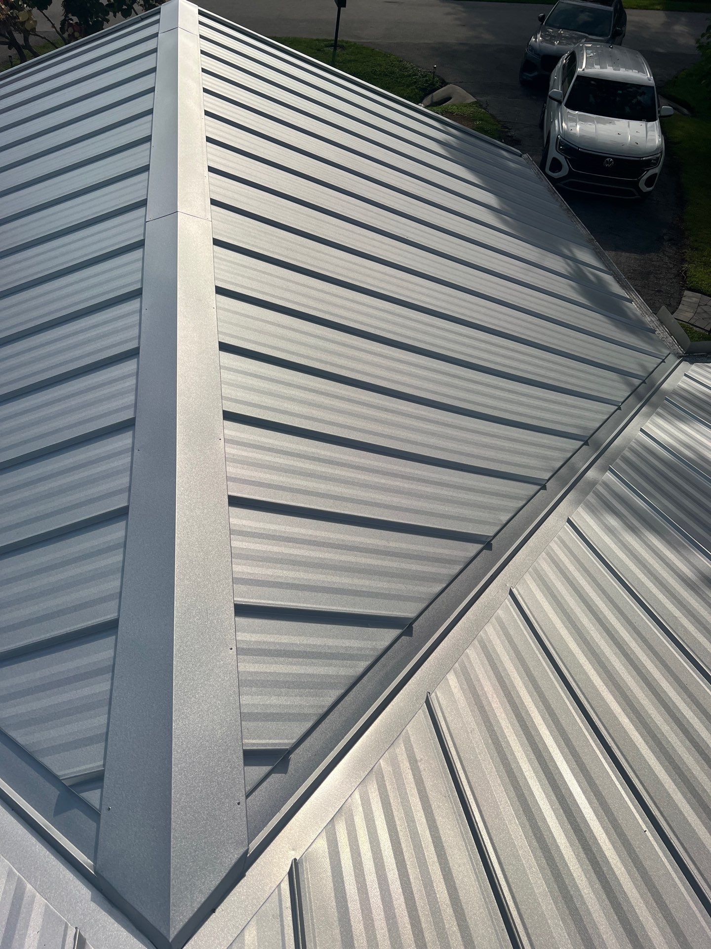 Standing Seam Metal Roof by Durabilis Roofing INC