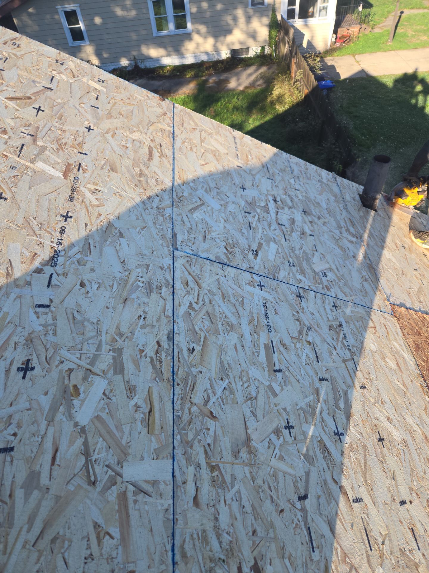 Shaun H: Atlas Pinnacle, Color, Black Shadow, Drip Edge, Color, Black by Eagle Eye Roofing