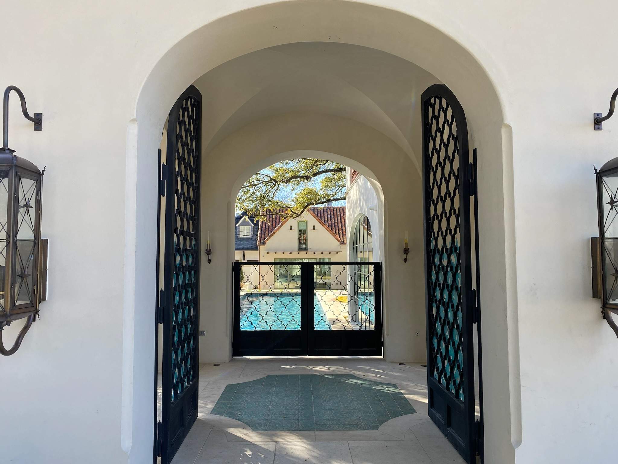 Custom Architectural and Outdoor Lighting Installation in Dallas by Solara Custom Living