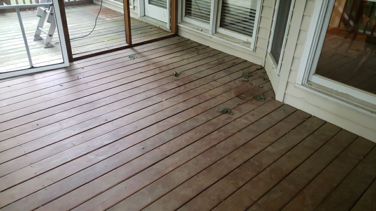 House Wash using cleaner by Power Wash Masters LLC