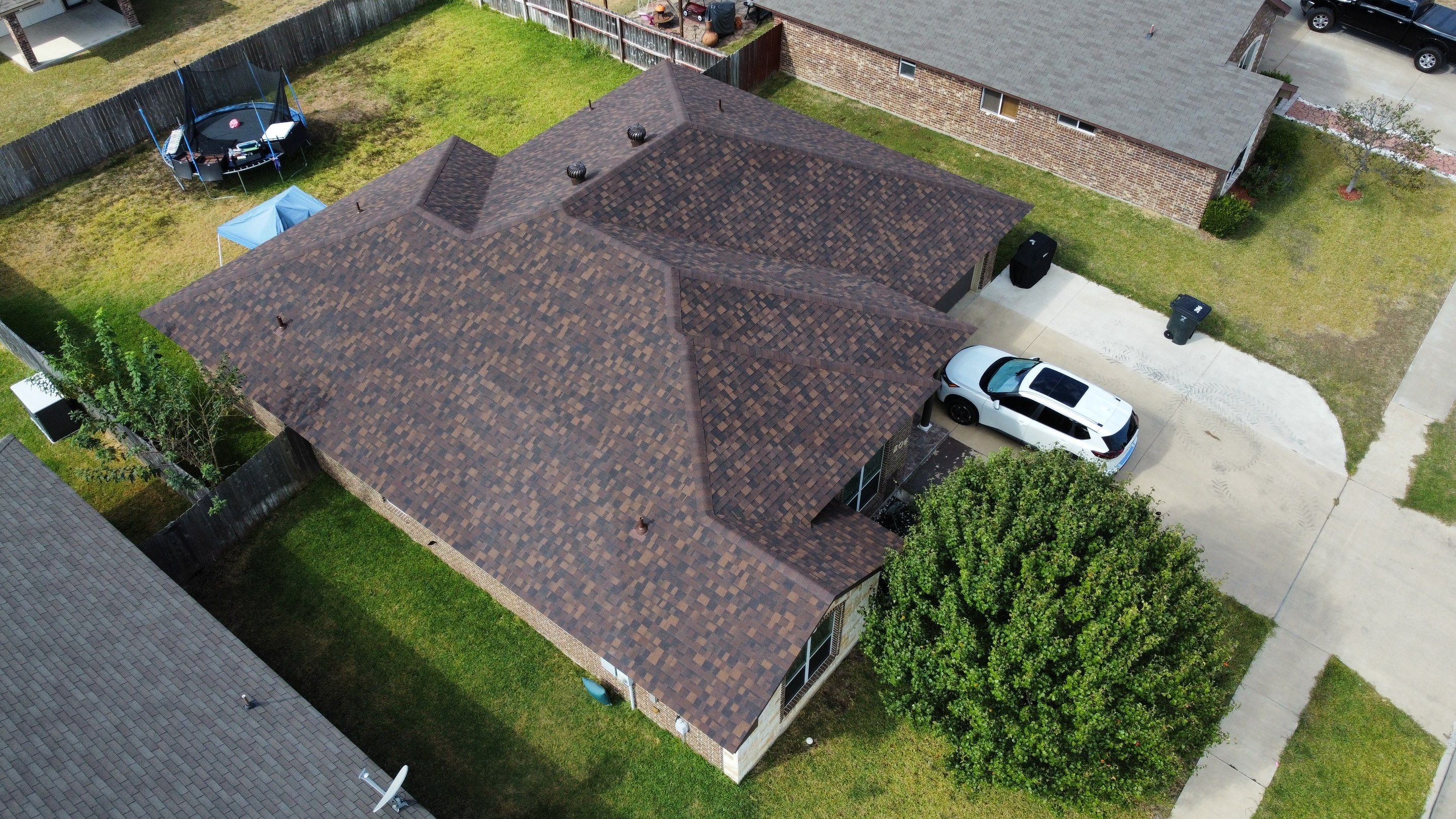 Residential Roofing Installation using Owens Corning Oakridge by Kstylez Roofing & Construction
