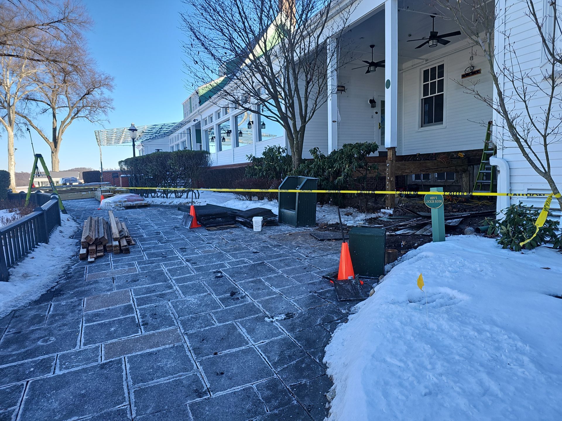 Oakmont Country Club Deck Build by Cousins Roofing Siding & Decks