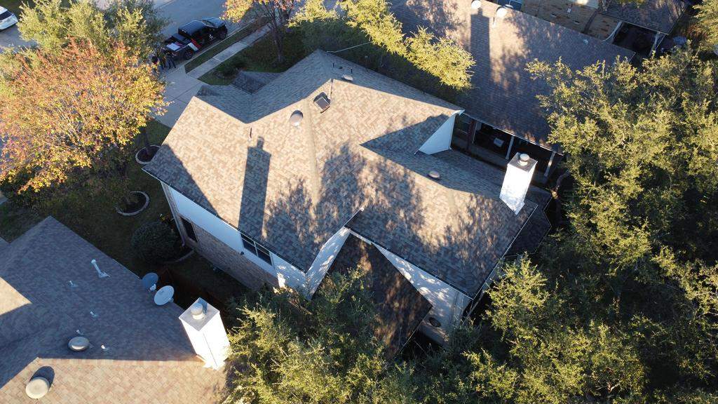 Driftwood - Owens Corning TruDefinition Duration by RoofsOnly.com