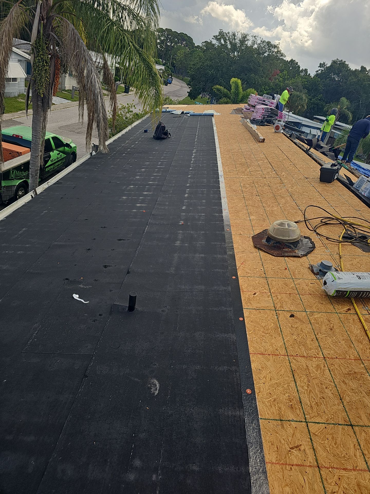 Project in Largo 33771 by Mitchell Roofing Company LLC 