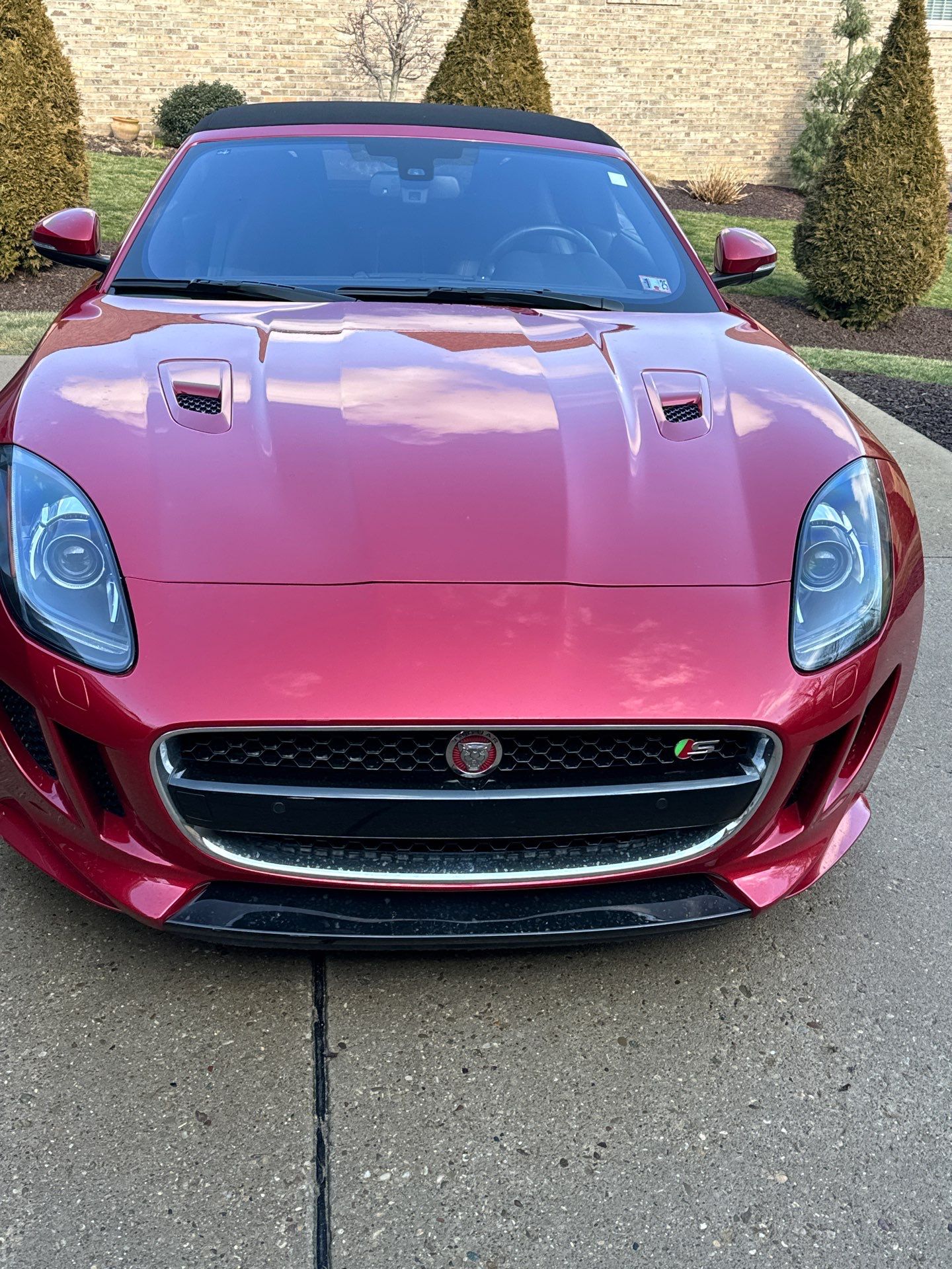 Driveway + Garage + Walkway Project in Meridian by Floors in a Day, Inc