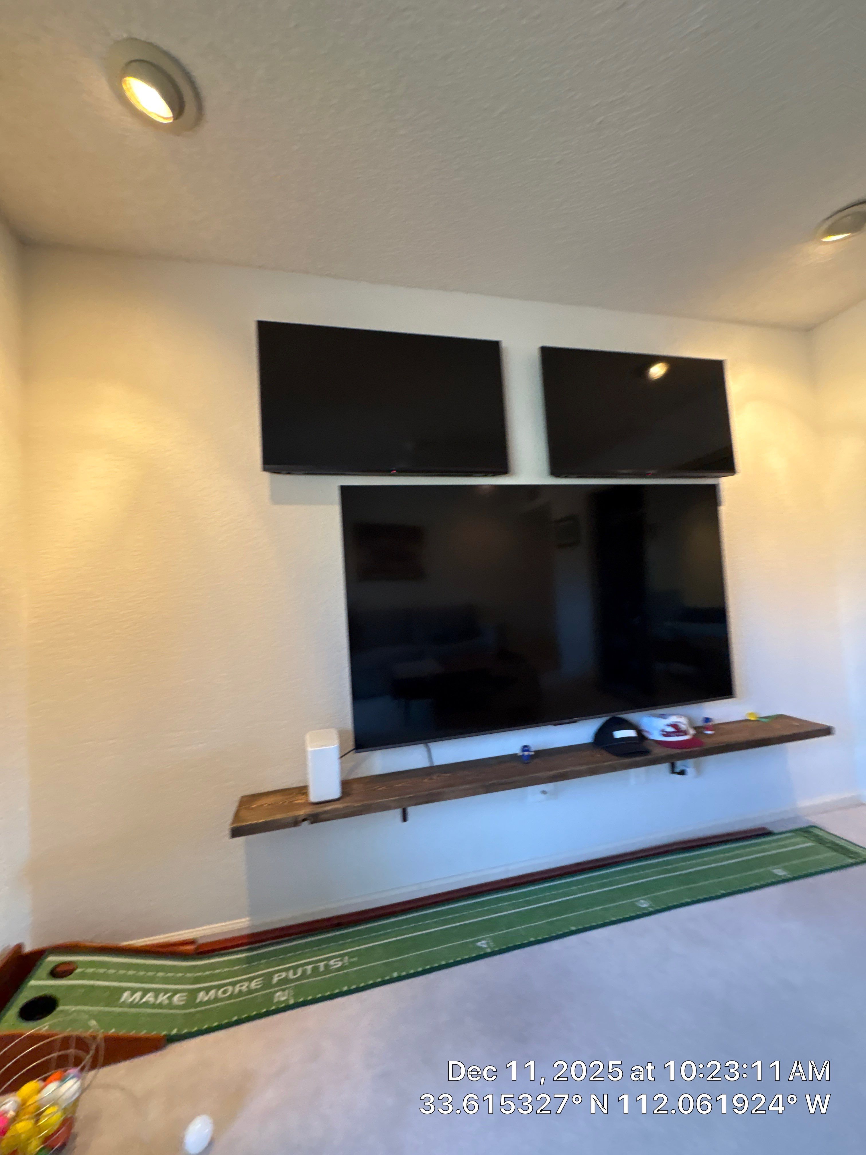 Hillside AIRBNB by CompanyCam Sales Demo