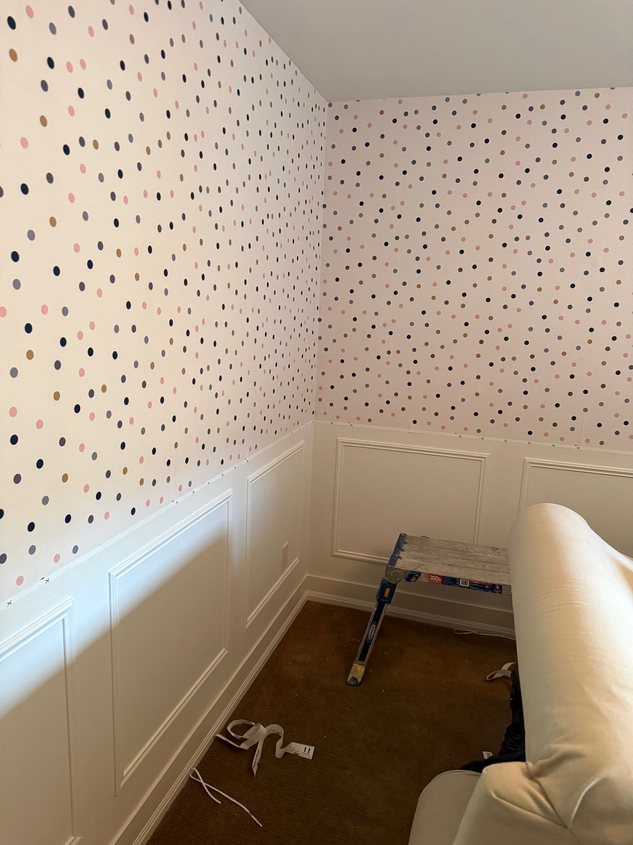 Sioux Falls Interior Painting with Custom Wainscoting and Decorative Wallpaper by Select Painting, Coatings & Garage Cabinets
