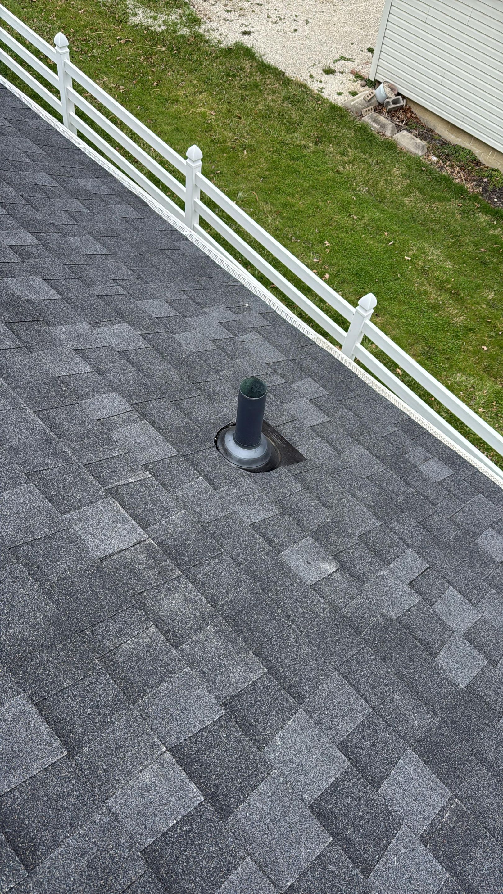 Atlas Pinnacle, Black Shadow, Drip Edge, Color, White by Eagle Eye Roofing