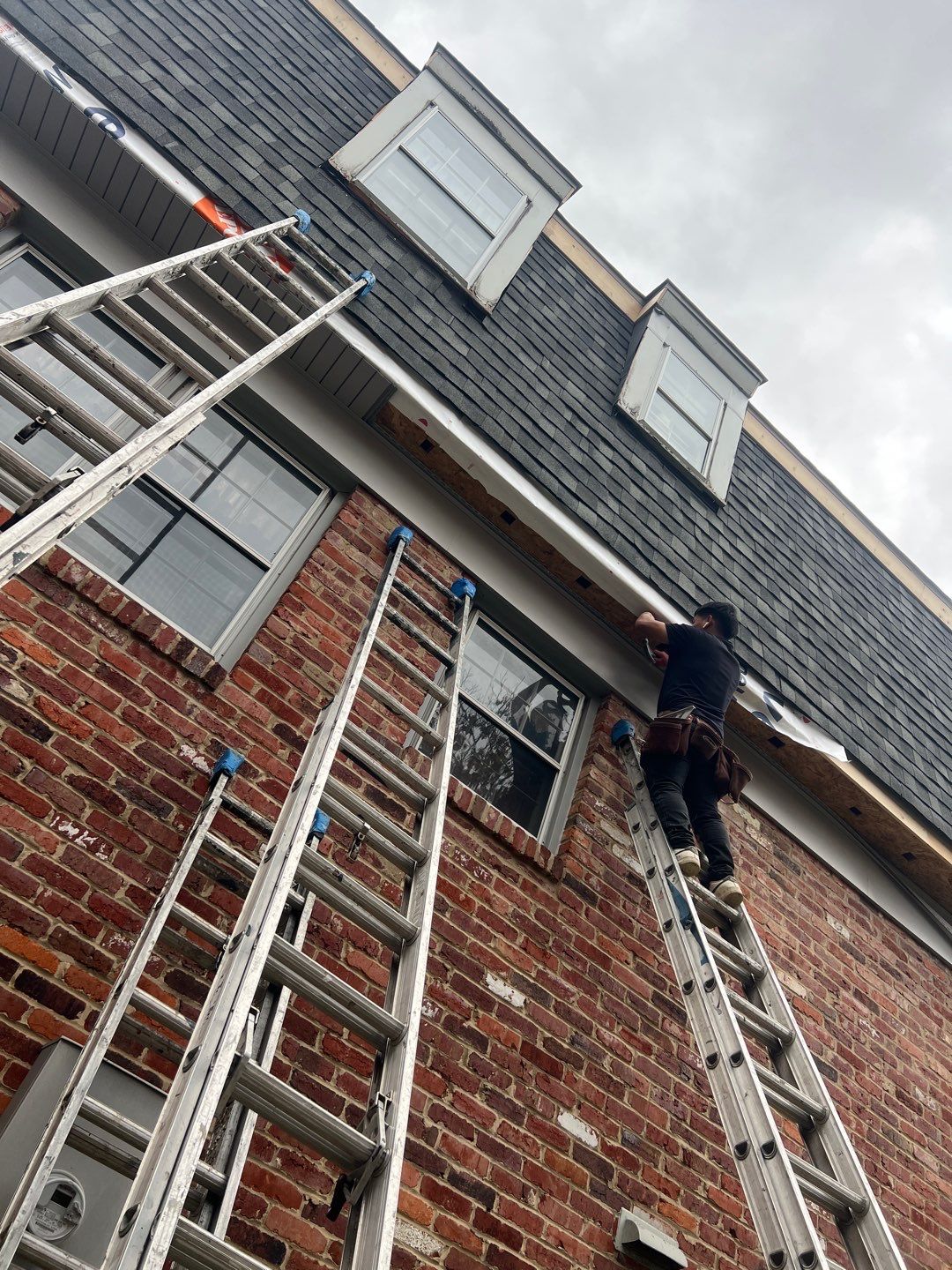 Arlington: Residential Roof Replacement with CertainTeed Landmark Pro in Max Def Georgetown Gray by RM Banning, Inc.