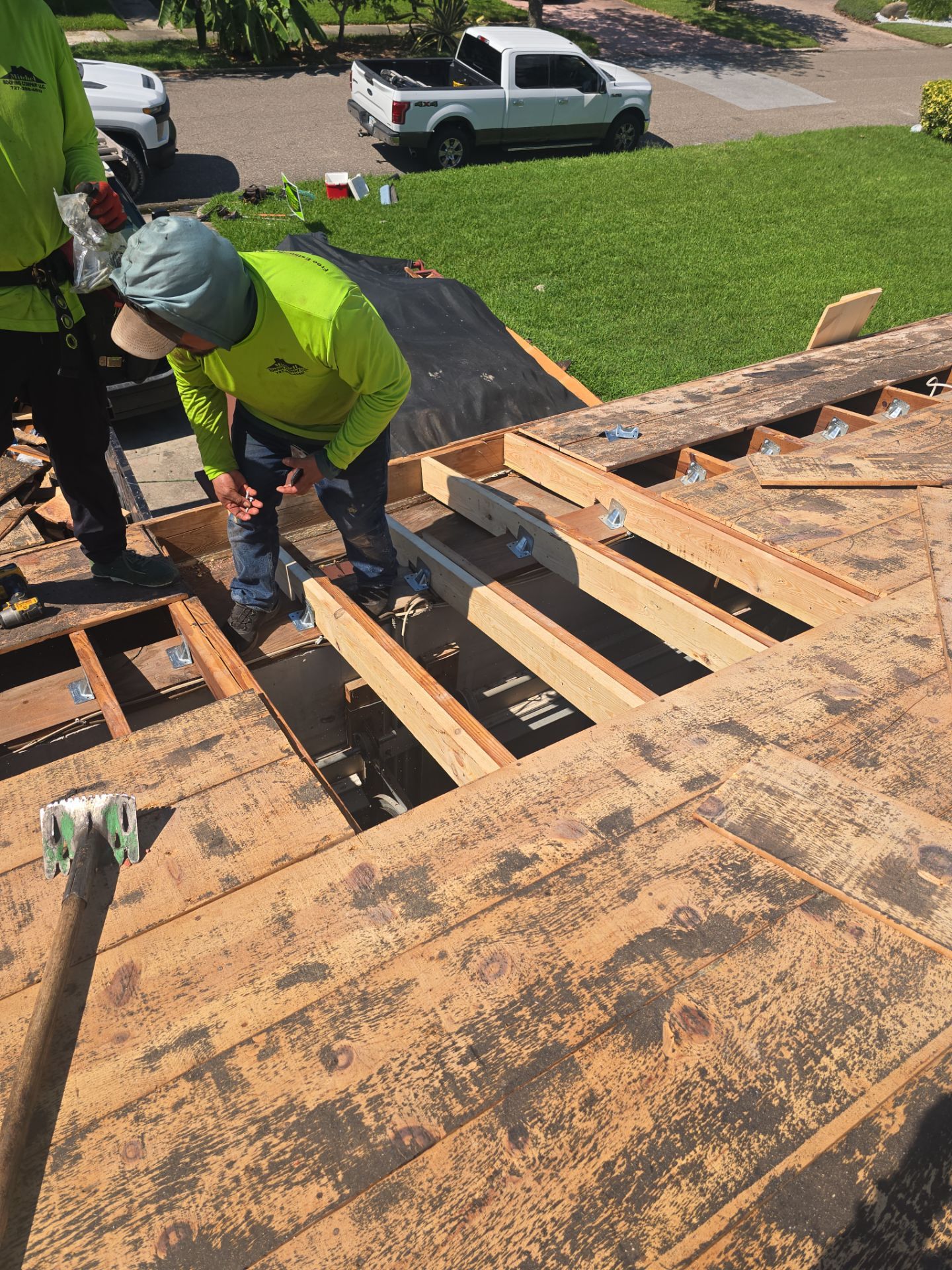 Project in St. Petersburg 33705 by Mitchell Roofing Company LLC 