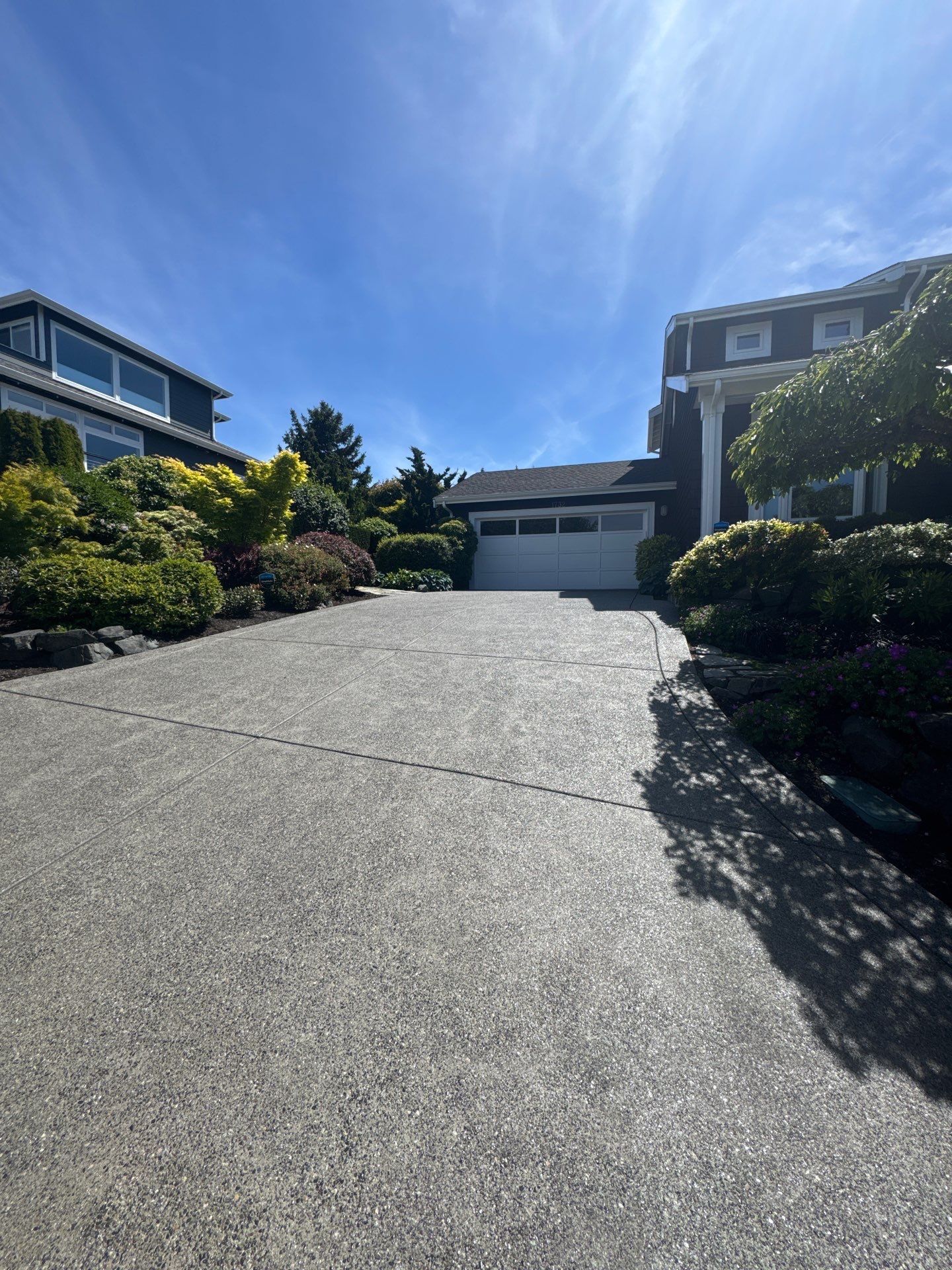 Concrete Driveway Repair | Mukilteo  by Jireh Asphalt & Concrete Inc 