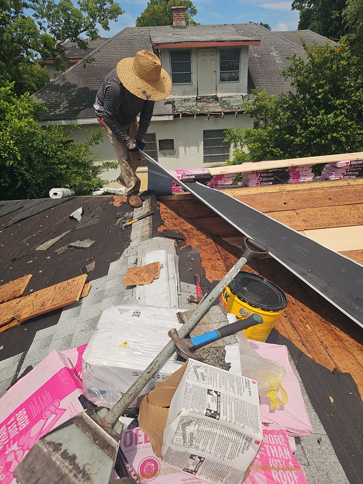 Project in Gulfport 33707 by Mitchell Roofing Company LLC 