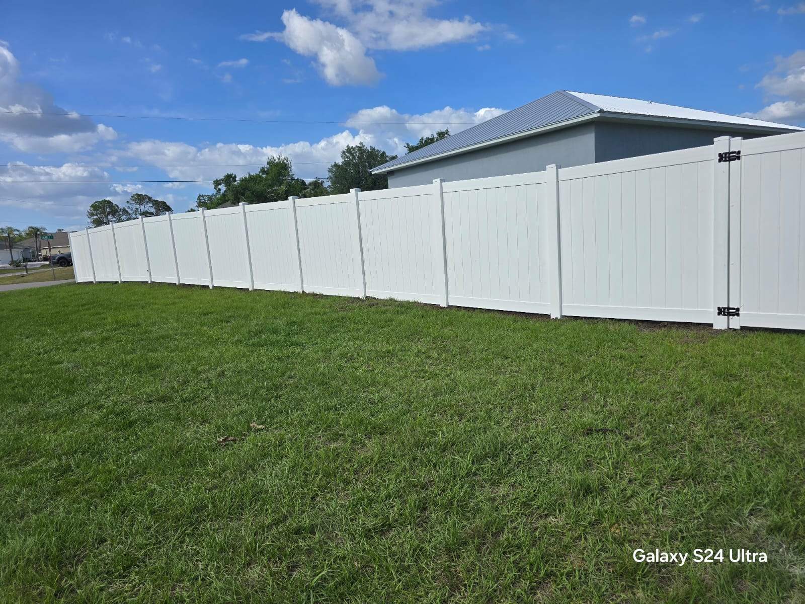 Residential White Vinyl Privacy Fence Installation in North Port by True Fence LLC