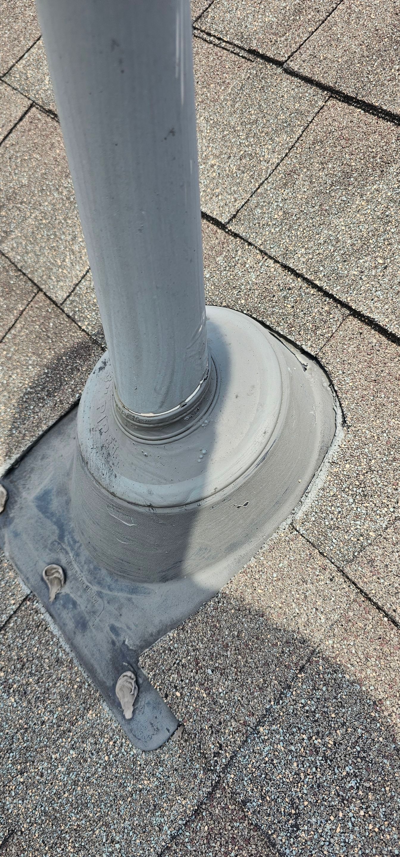 Residential Roofing Installation using Owen's Corning Duration (Lifetime) Shingles by Roof Repair Company