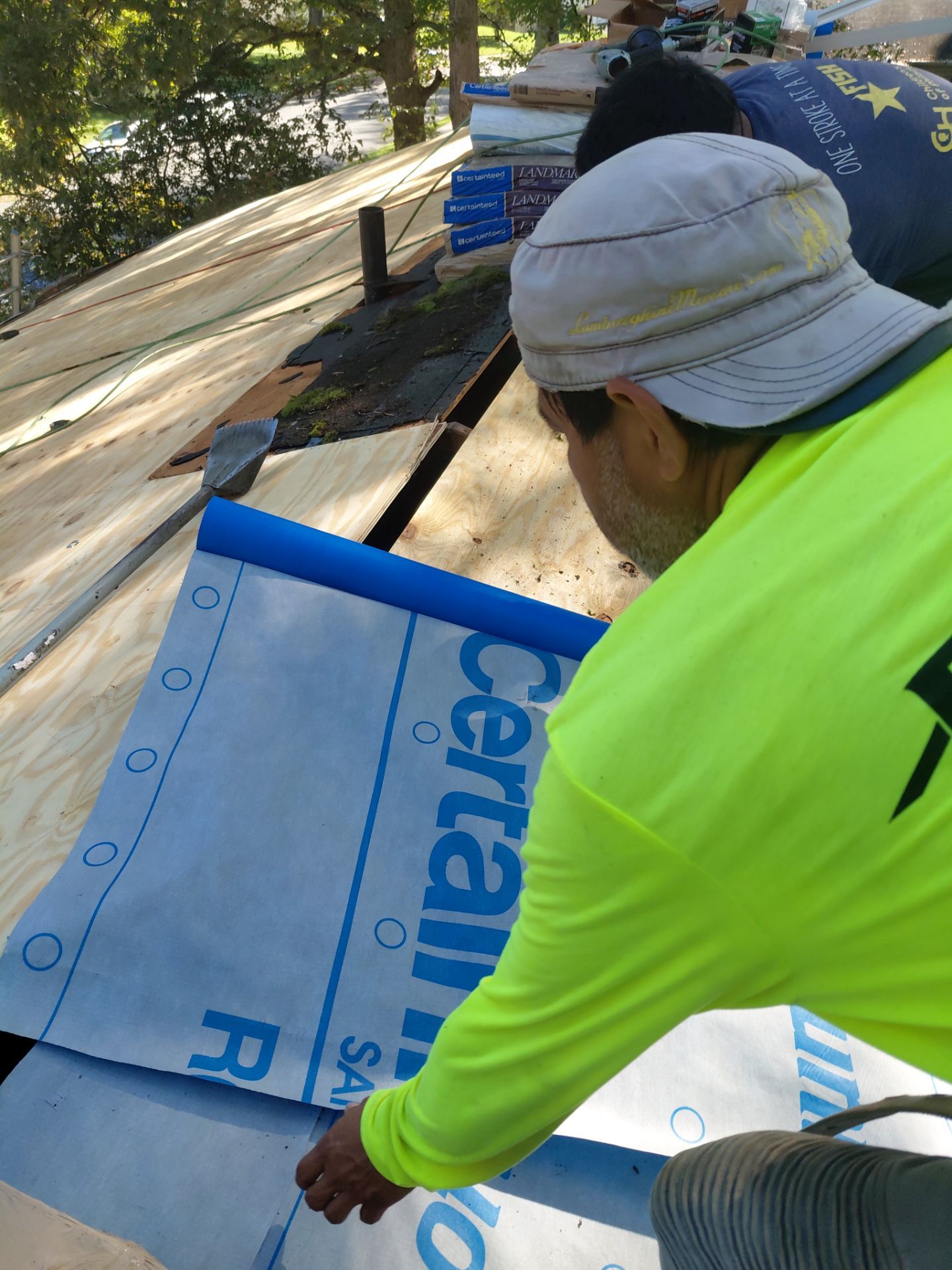 Springfield : Residential Roof Replacement with CertainTeed Landmark Pro in Max Weathered Wood  by RM Banning, Inc.