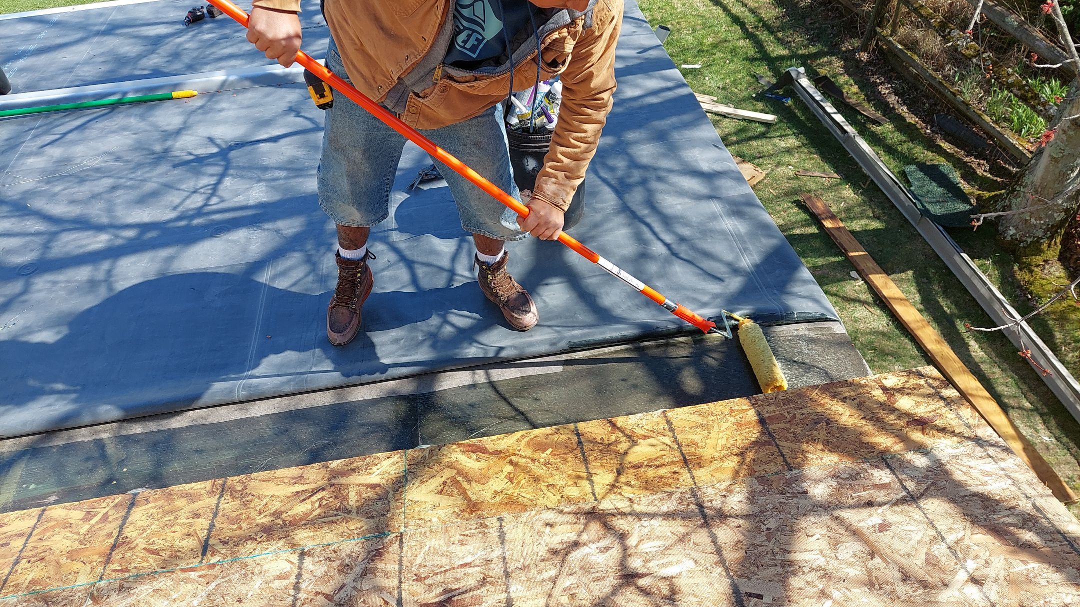 Black Shadow & Rubber by Tamlin Roofing