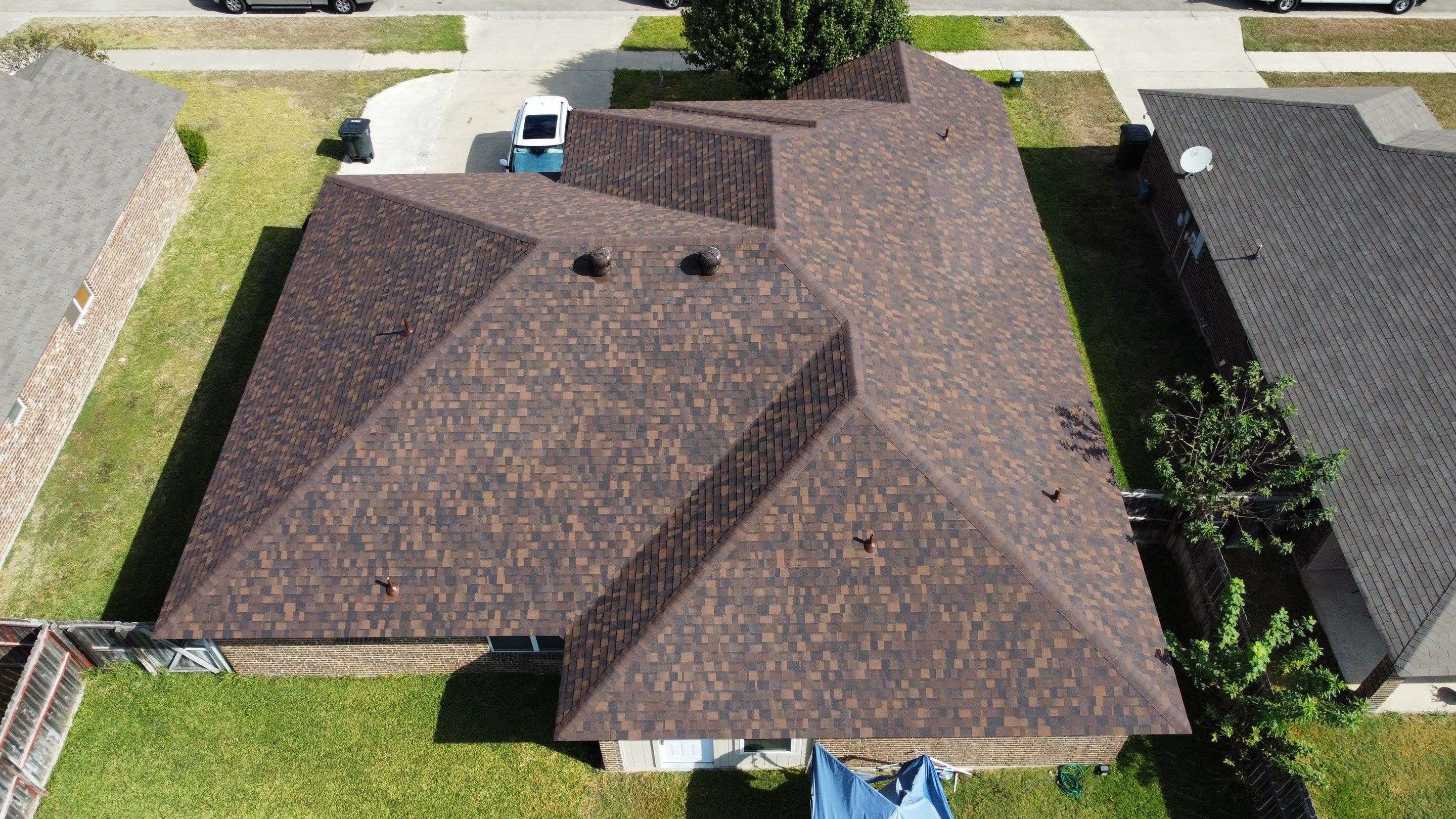 Residential Roofing Installation using Owens Corning Oakridge by Kstylez Roofing & Construction