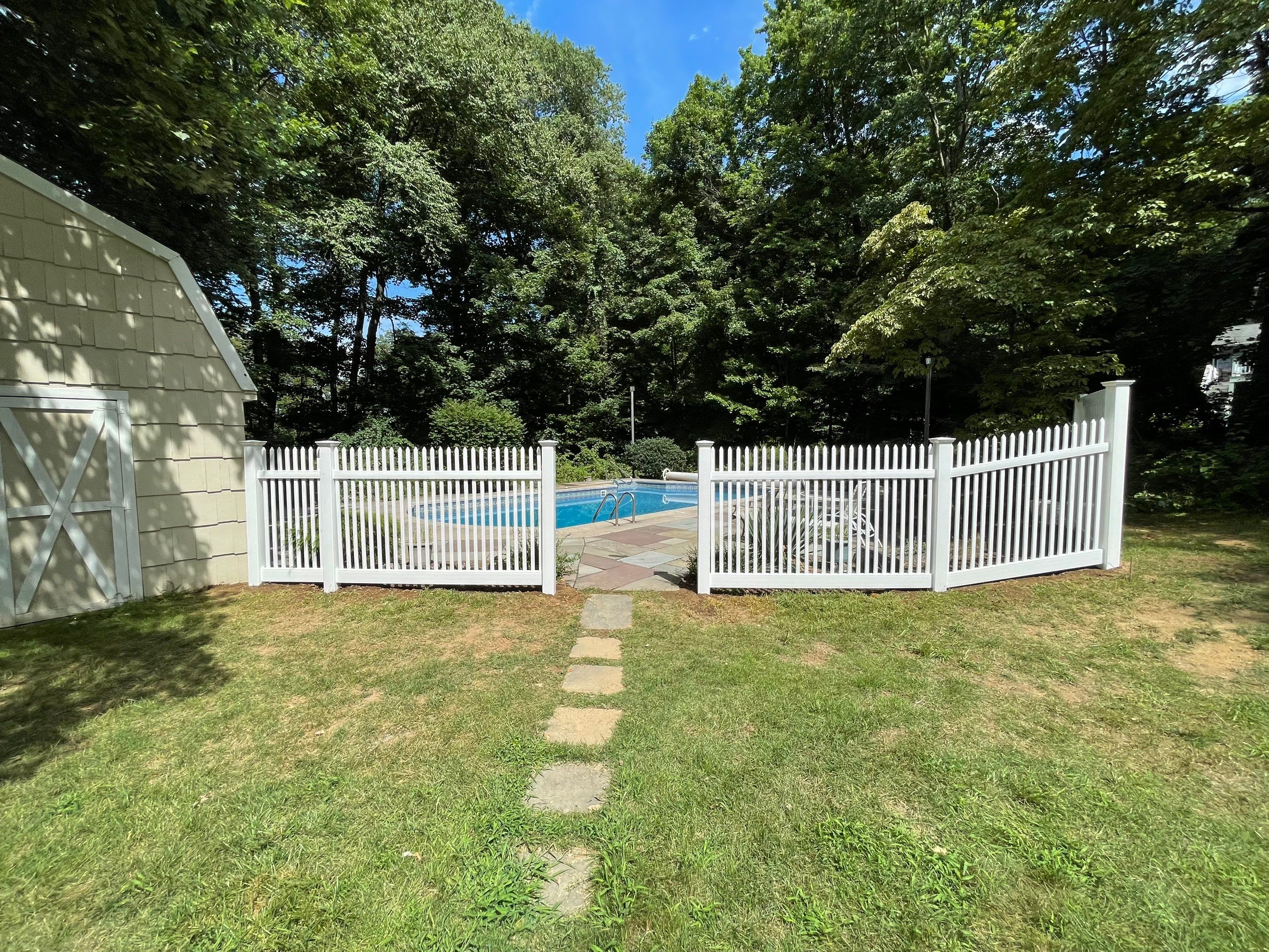 Pool Fence, Vinyl privacy fence and Vinyl picket style fence.  by DiGiorgi Roofing and Siding Inc