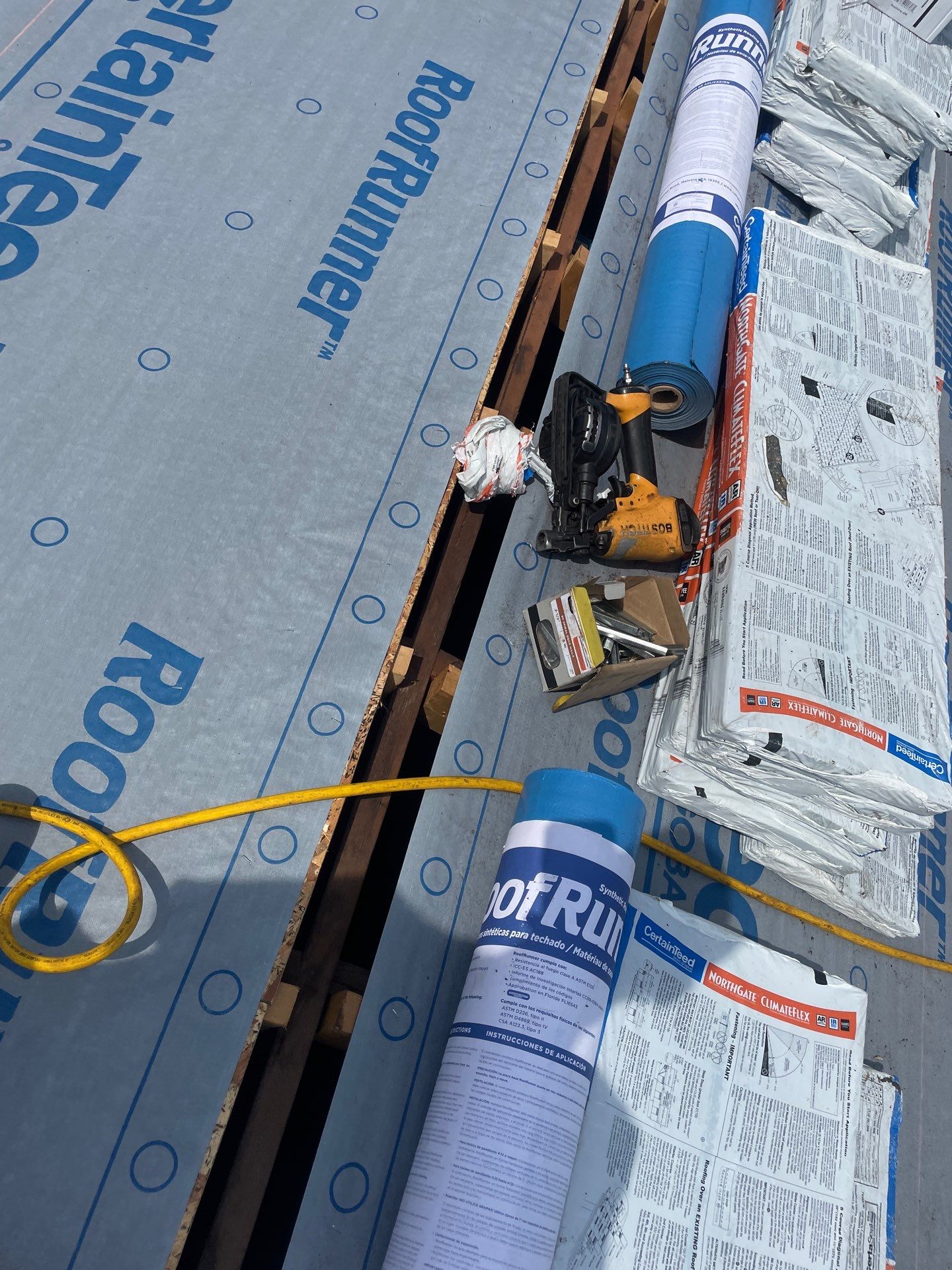Roof Replacement using CertainTeed Landmark by 180 Contractors