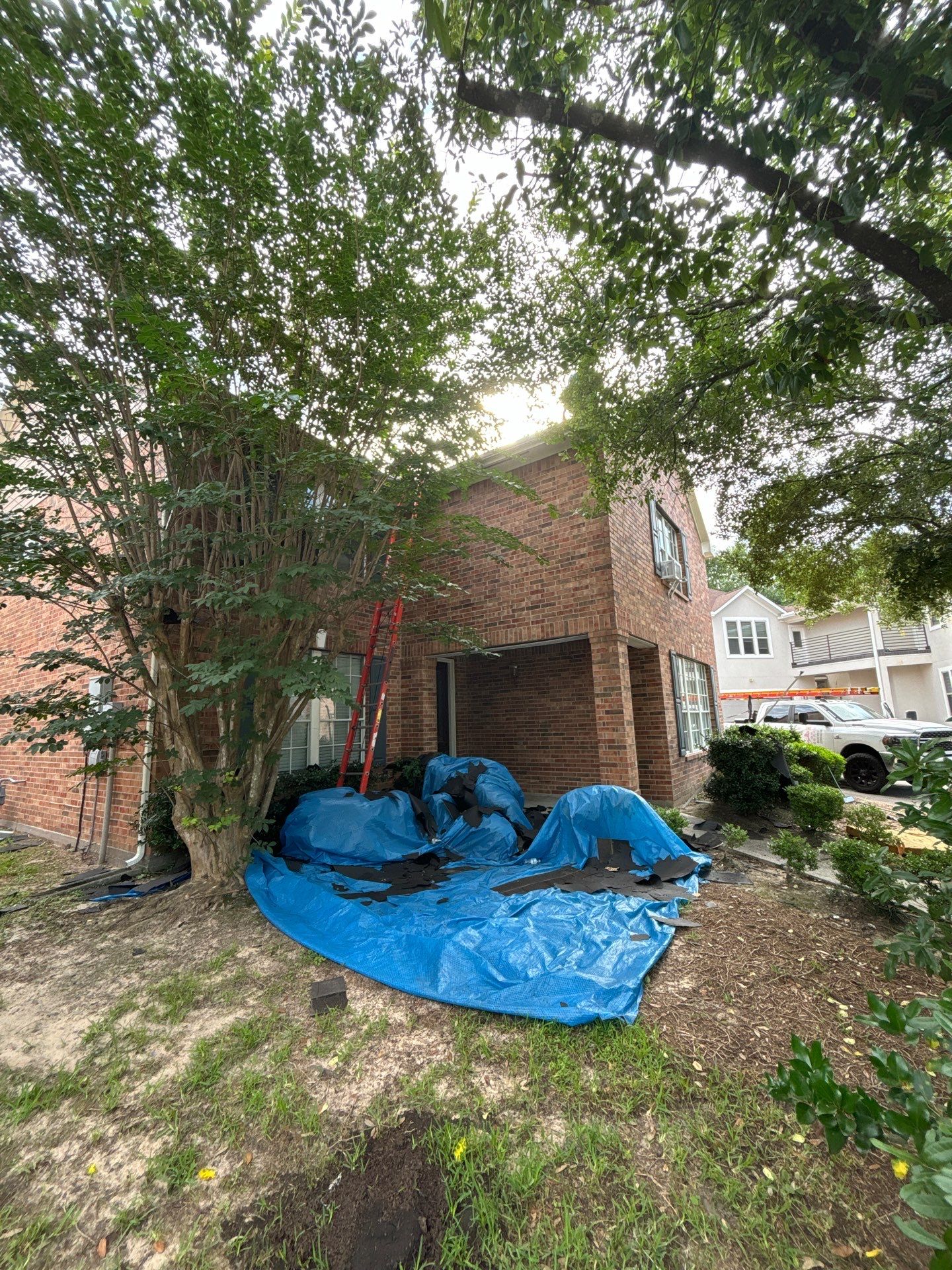 Residential Roofing Repair using Owen's Corning Duration (Lifetime) Shingles by Roof Repair Company