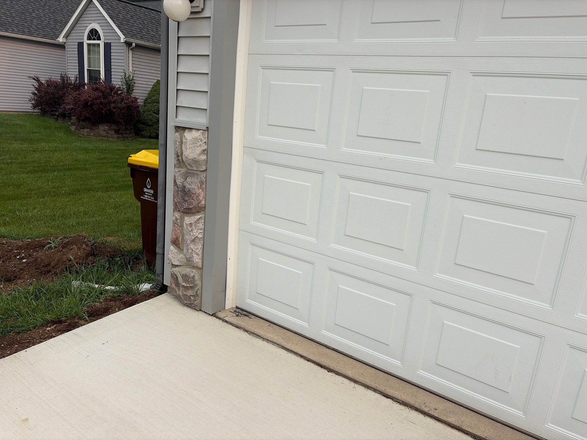 Siding Replacement using Wood Grain by 180 Contractors
