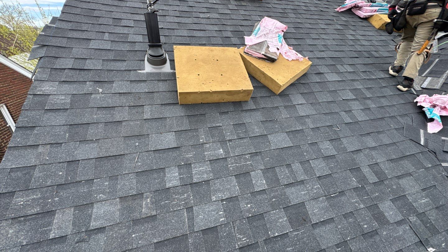 Roof Replacement using Owens Corning Onyx Black by 180 Contractors