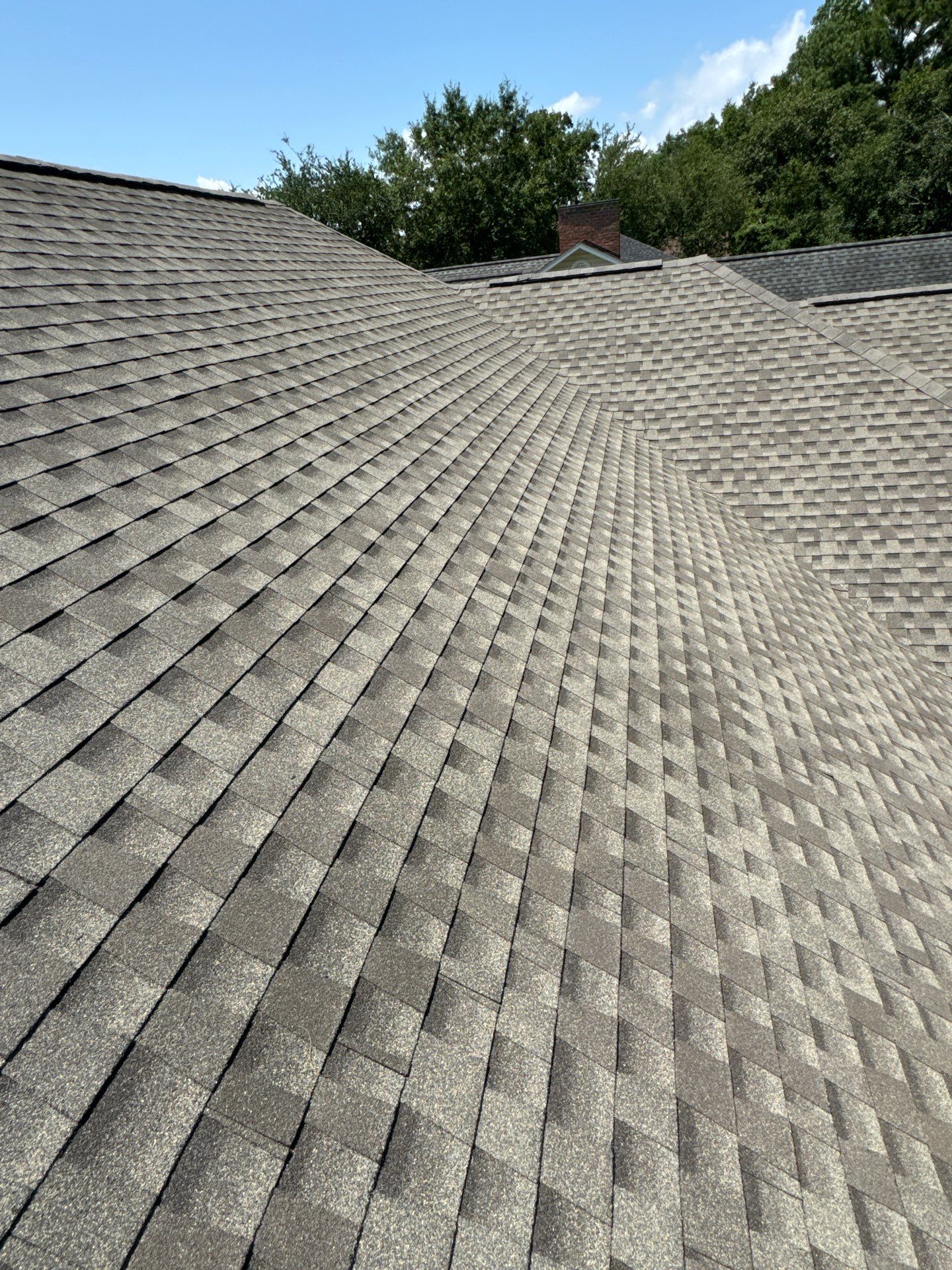 GAF HDZ - Weathered Wood by Linta Roofing Inc