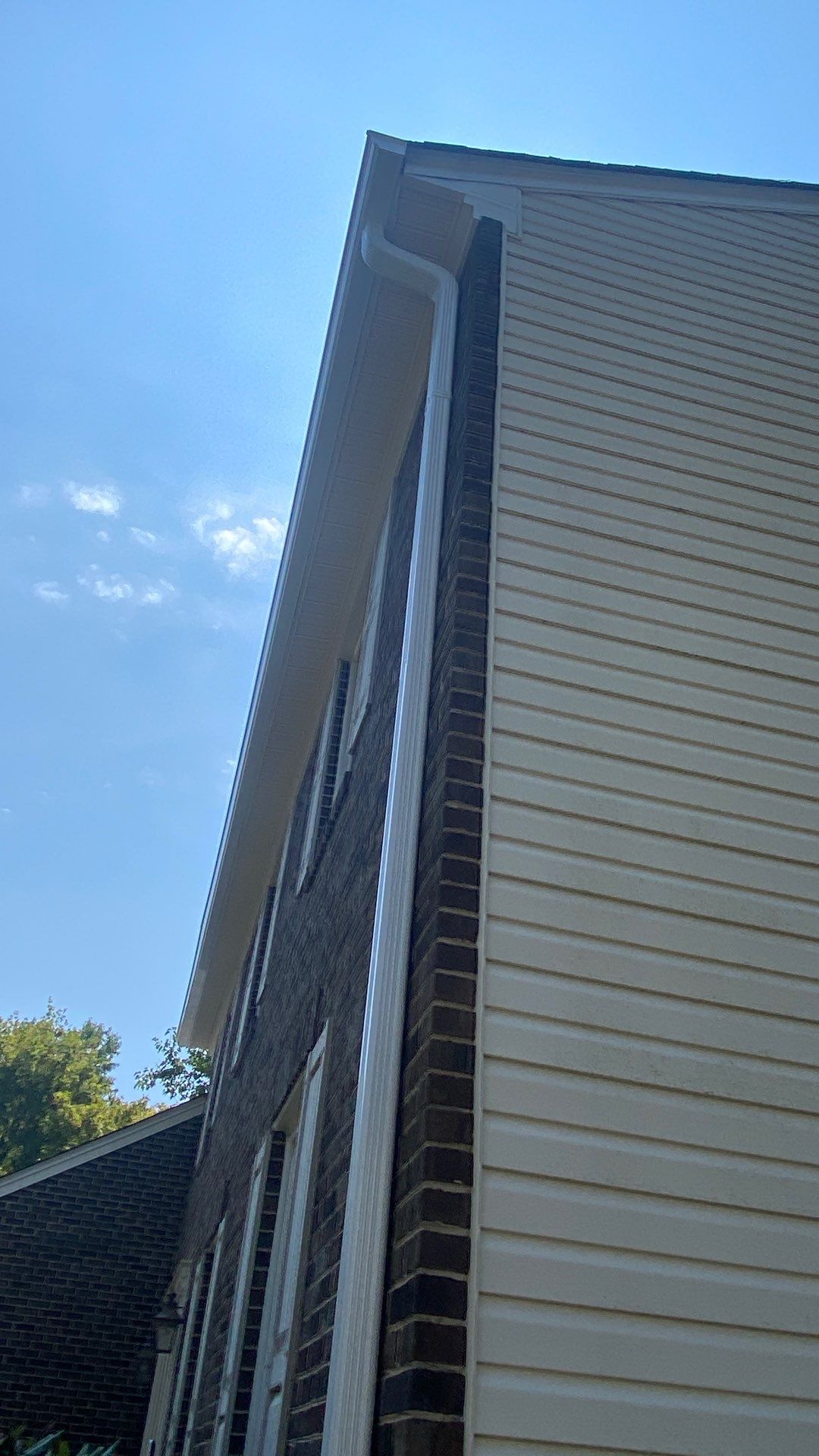 Vienna: Roof Replacement with CertainTeed Landmark Designer Shingles in Weathered Wood by RM Banning, Inc.