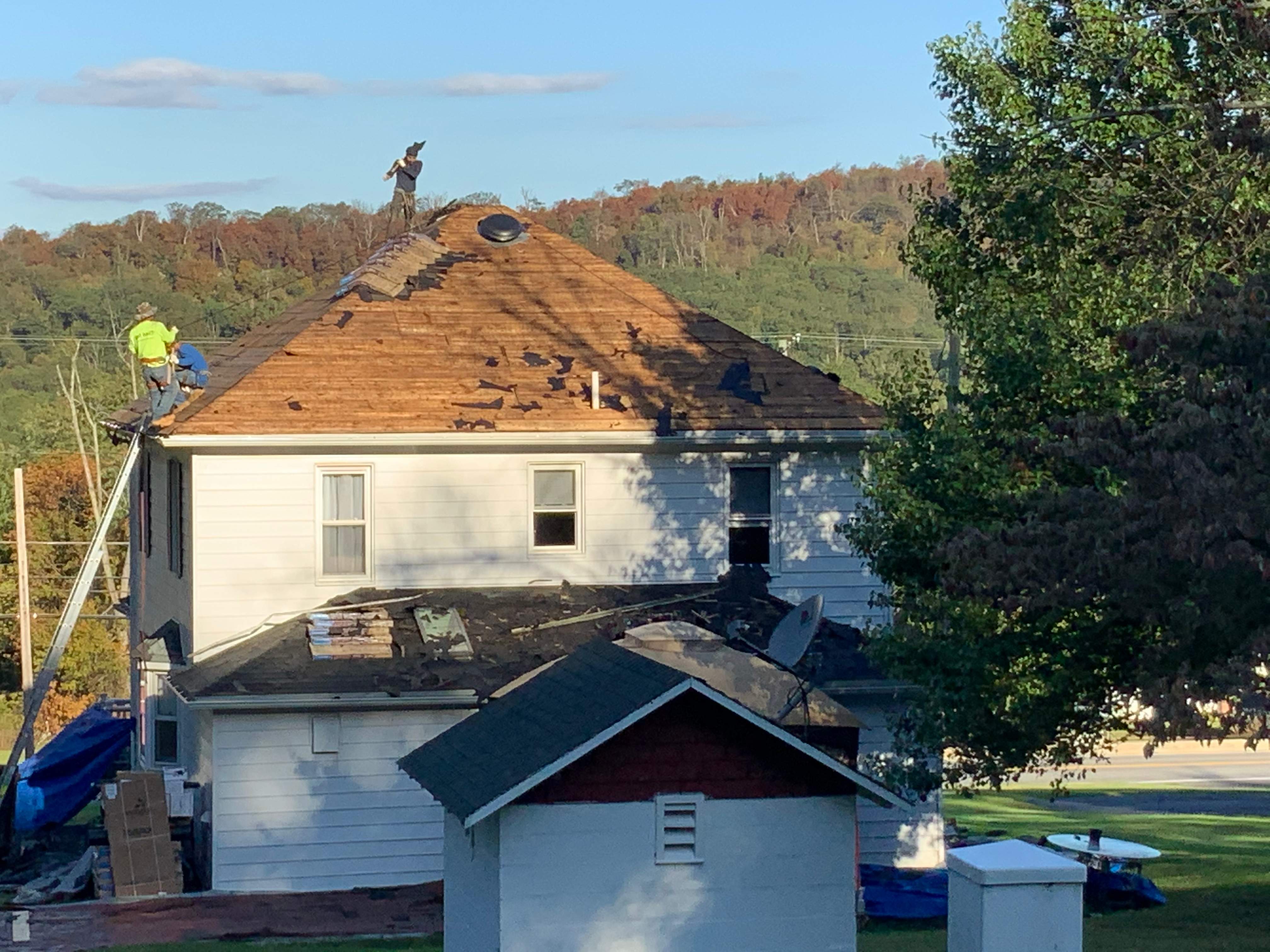 Residential Roofing Installation using Max Def Resawn Shake by Alpha Design Services