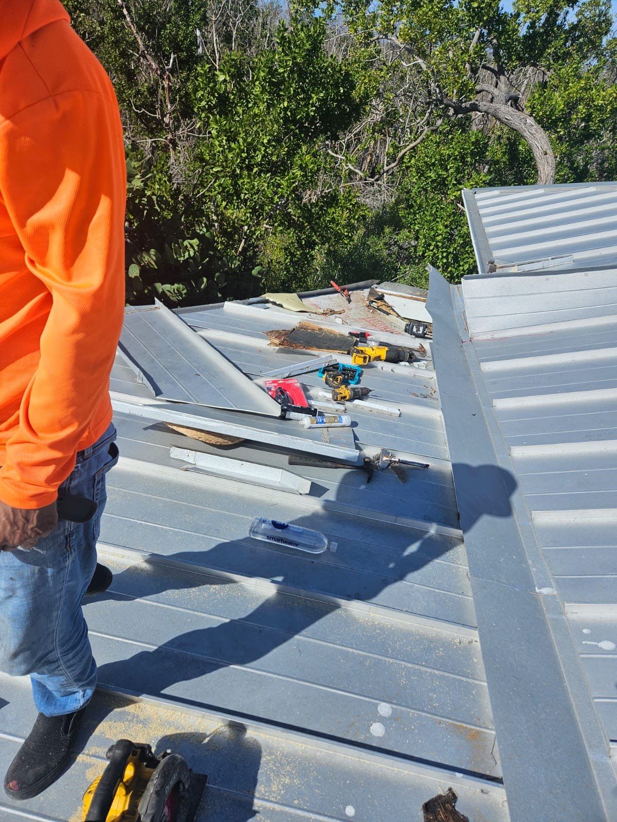 Residential Roofing Repair using Gulf Coast Metals Gulf Seam Panels by Four Peaks Roofing