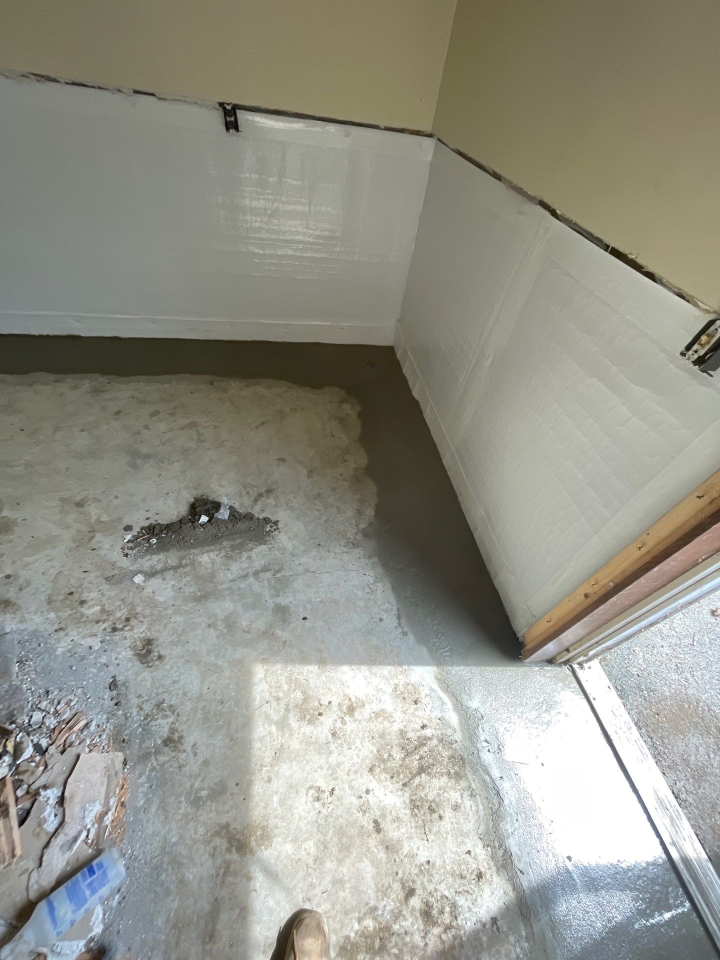 Crawl Space Interior/Exterior Waterproofing by Toledo Basement Repair 