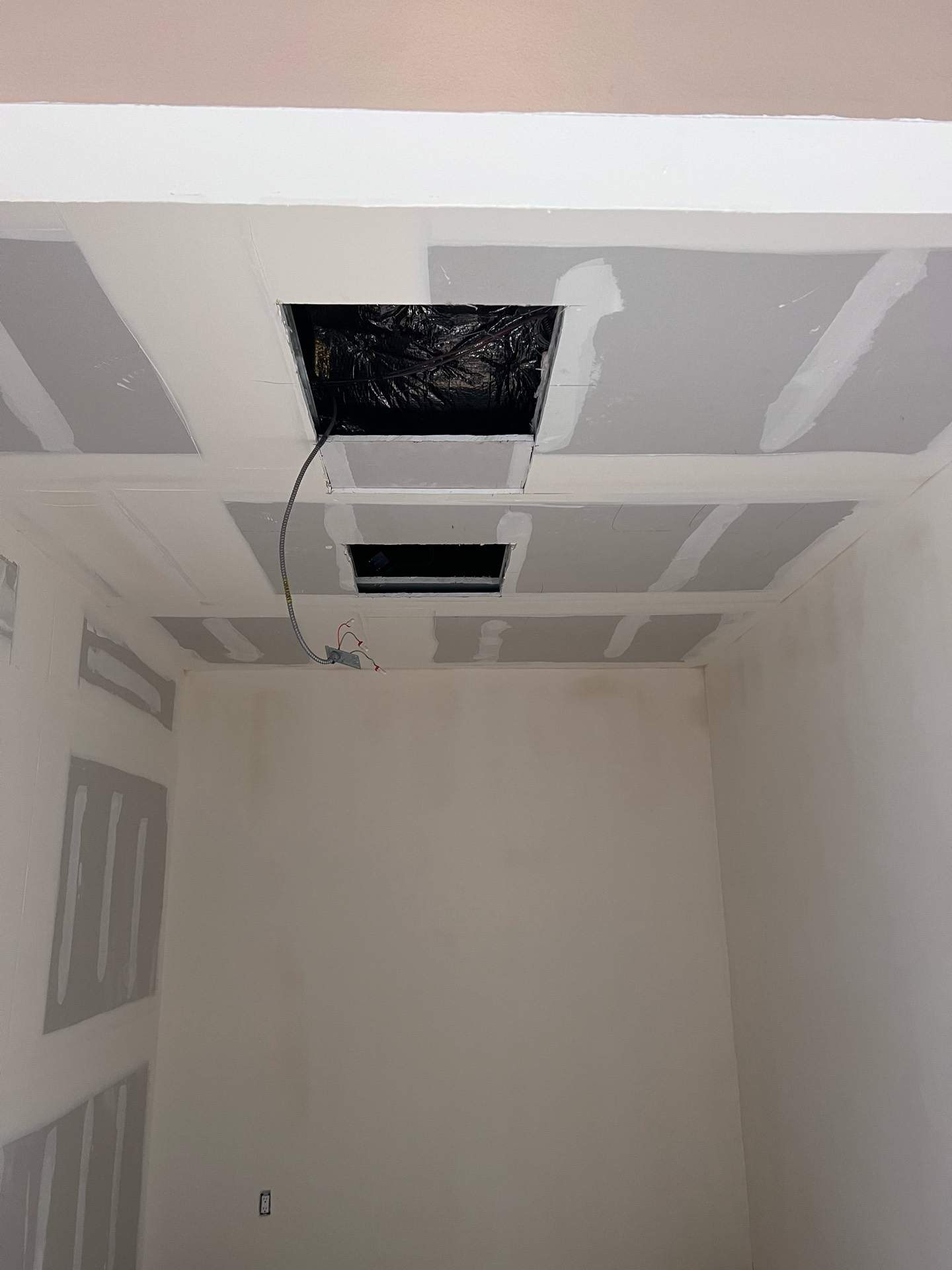 Government Facility Electrical Upgrade – Orange, CA by Ring and Ping Inc.