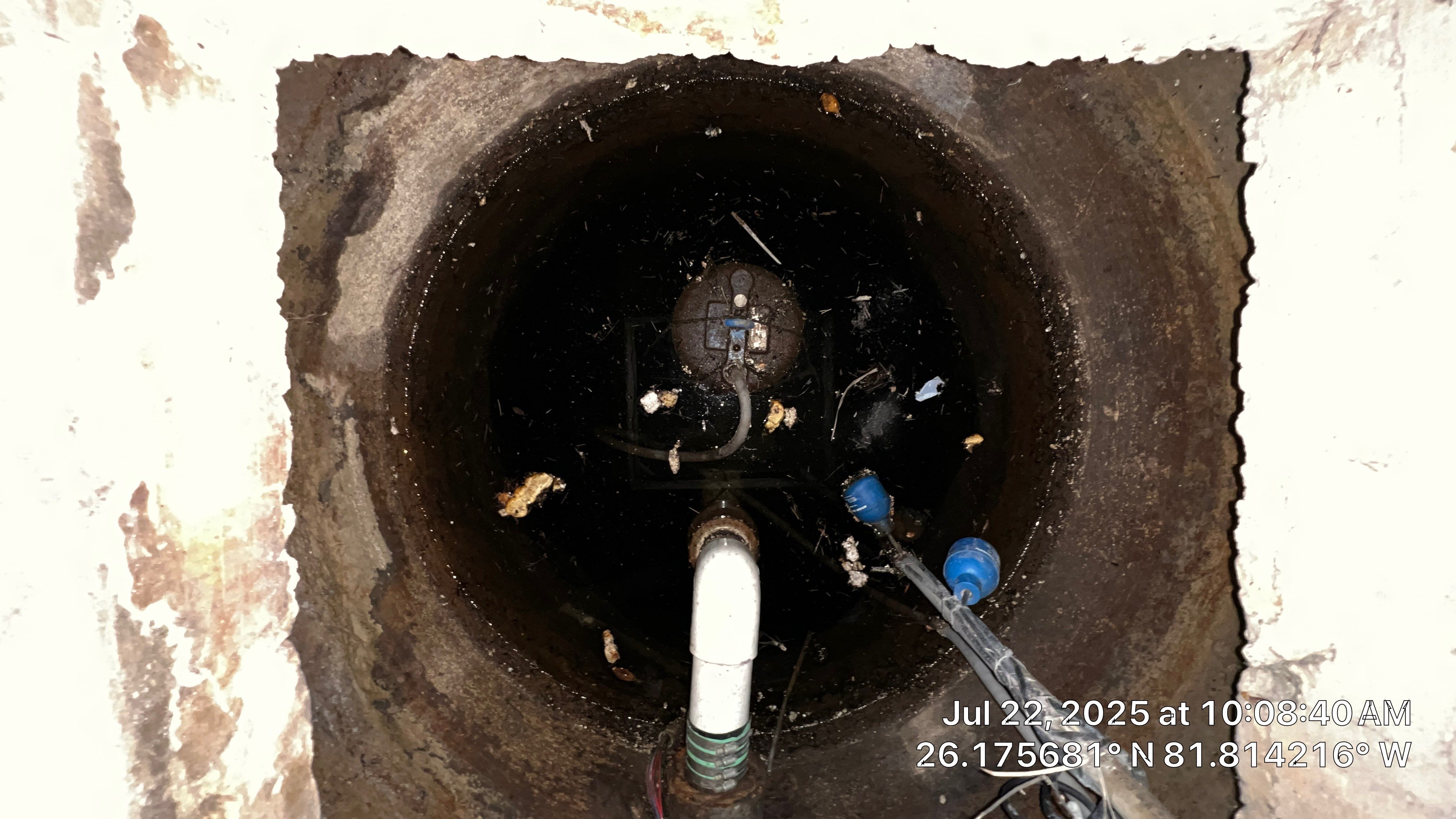 Naples Condo Complex Stormwater System Maintenance and Hurricane Cleanup by APS Power & Water