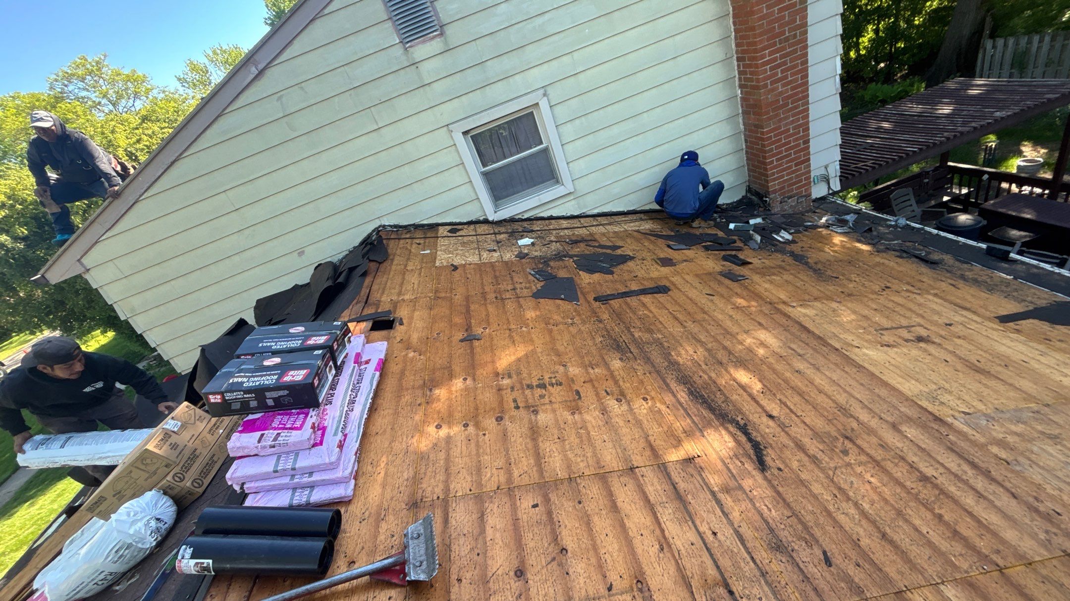 Roof Replacement using Owens Corning Tru Definitions by 180 Contractors