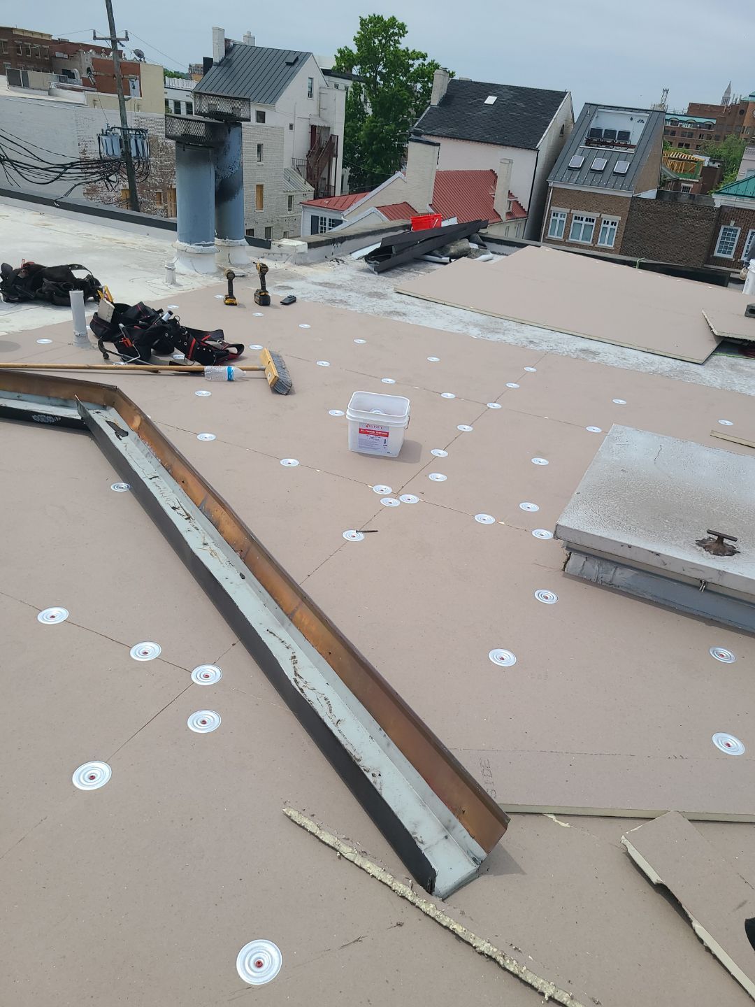 Alexandria: Carlisle Syntec TPO Flat Roof Installation by RM Banning, Inc.