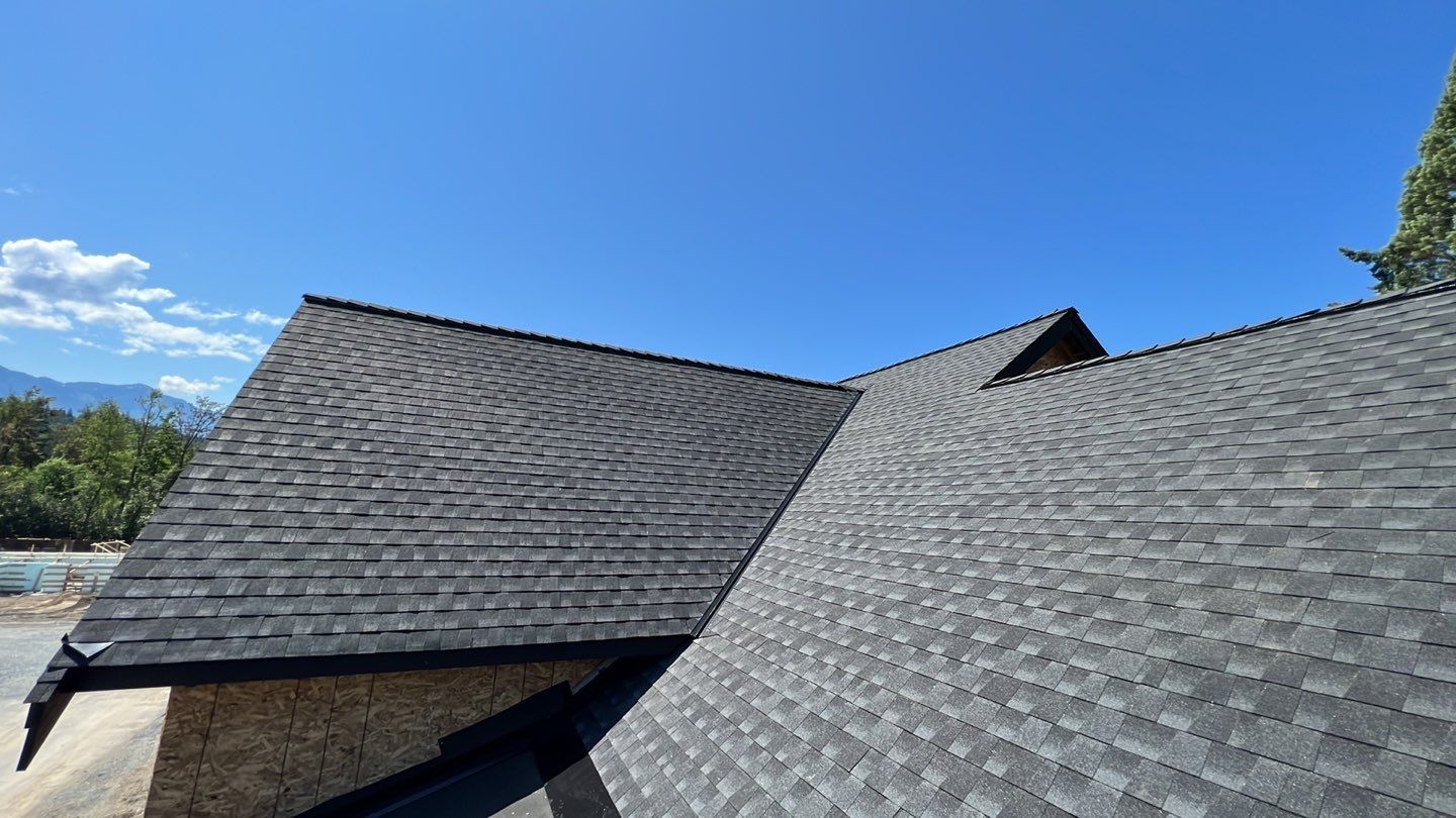 Residential Roofing Installation using GAF Charcoal HDZ by Top Notch Roofing Inc