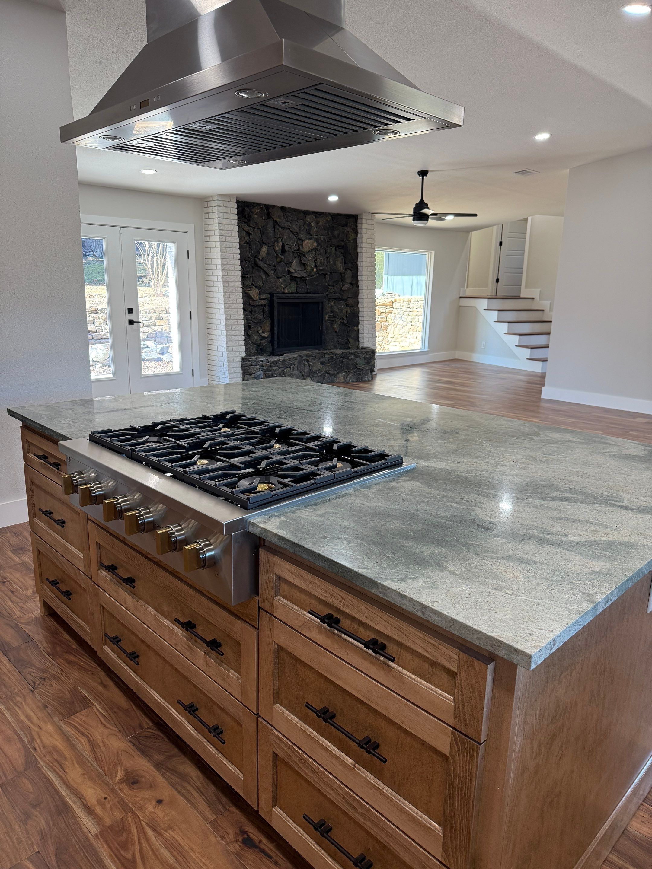 Custom Kitchen Remodel & Load Bearing Wall Removal: Dallas, TX by C3 Custom Builds