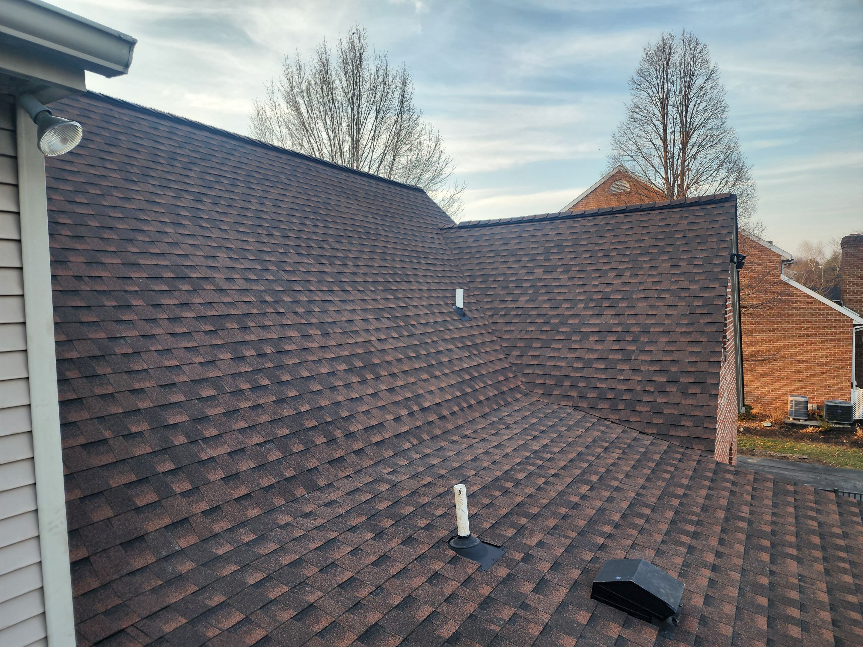 Roof Installation using Gaf Hdz Architectural Shingle - Hickory by Teflon Roofing
