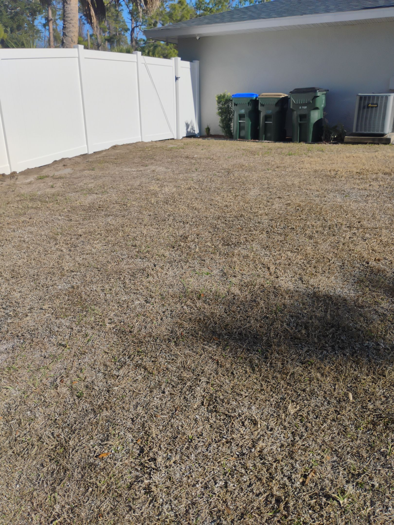 Vinyl Fence with Post Inserts in North Port by True Fence LLC