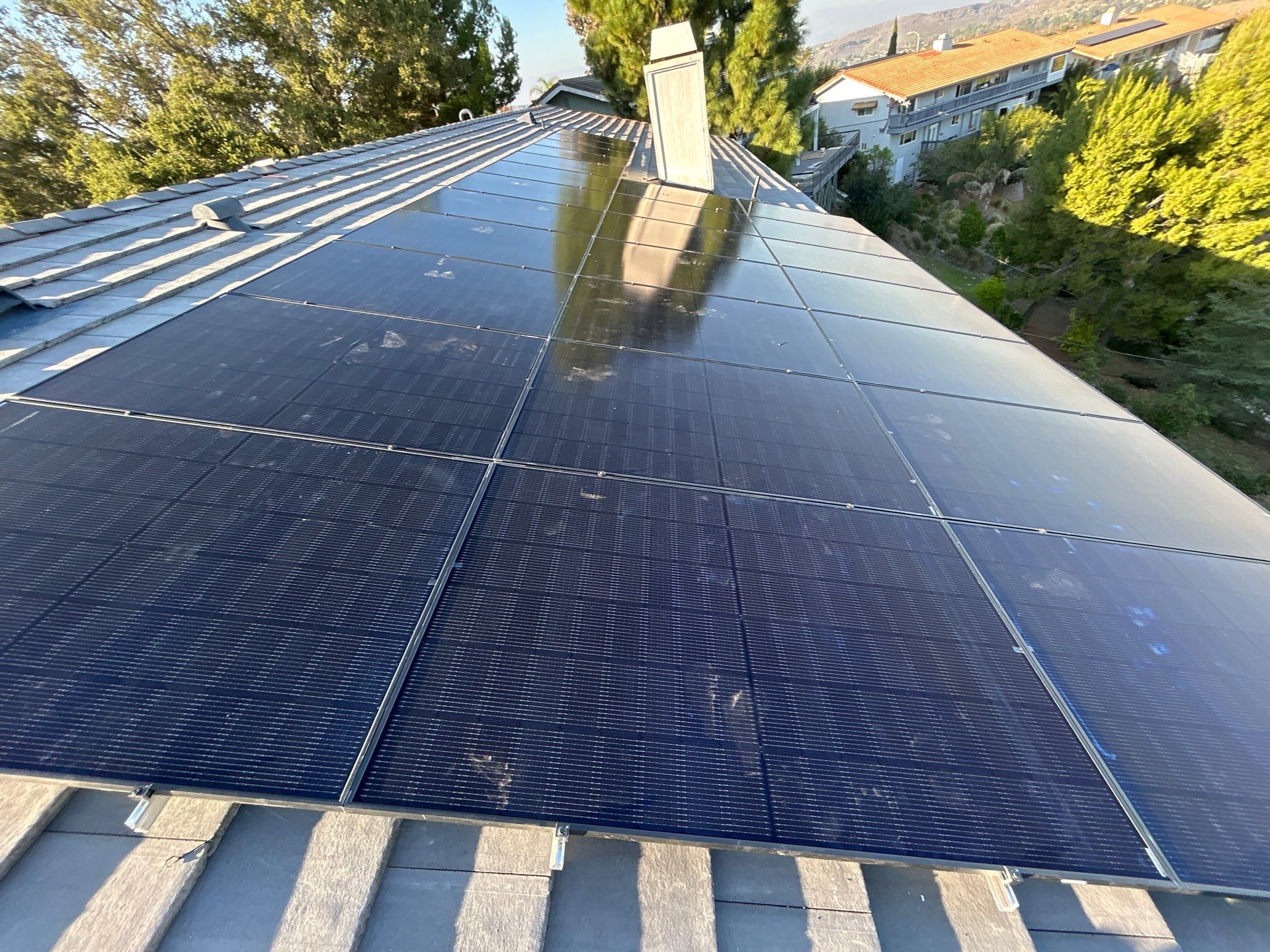 Thousand Oaks Residential Solar Array and Tesla Powerwall 3 Installation by AWS Solar