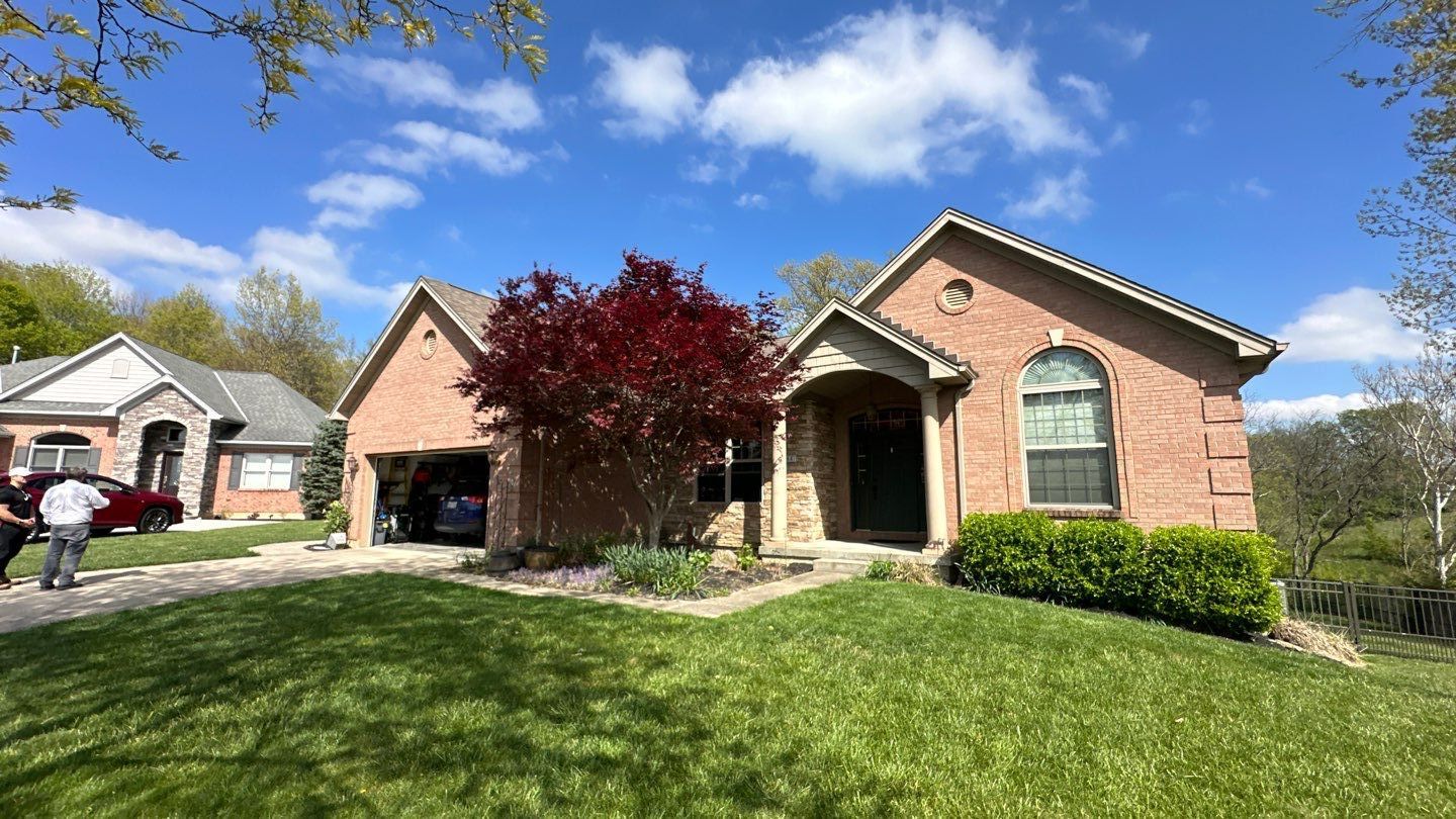 Glenn & Debby  by Fasto Real Estate Solutions